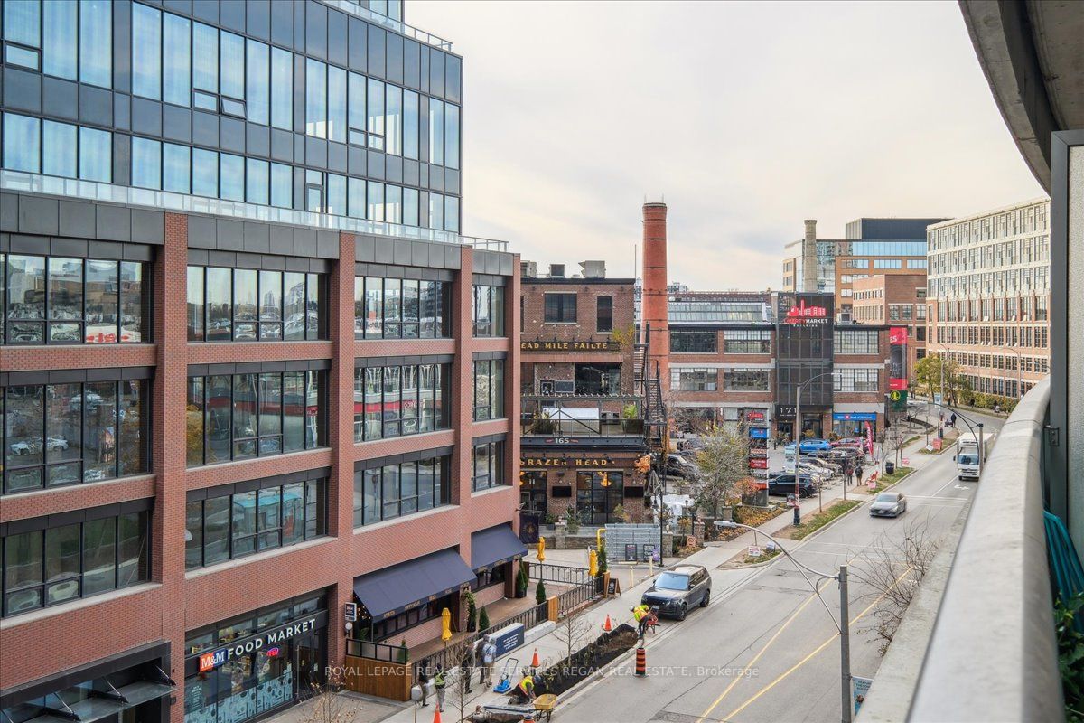 150 East Liberty St, #410