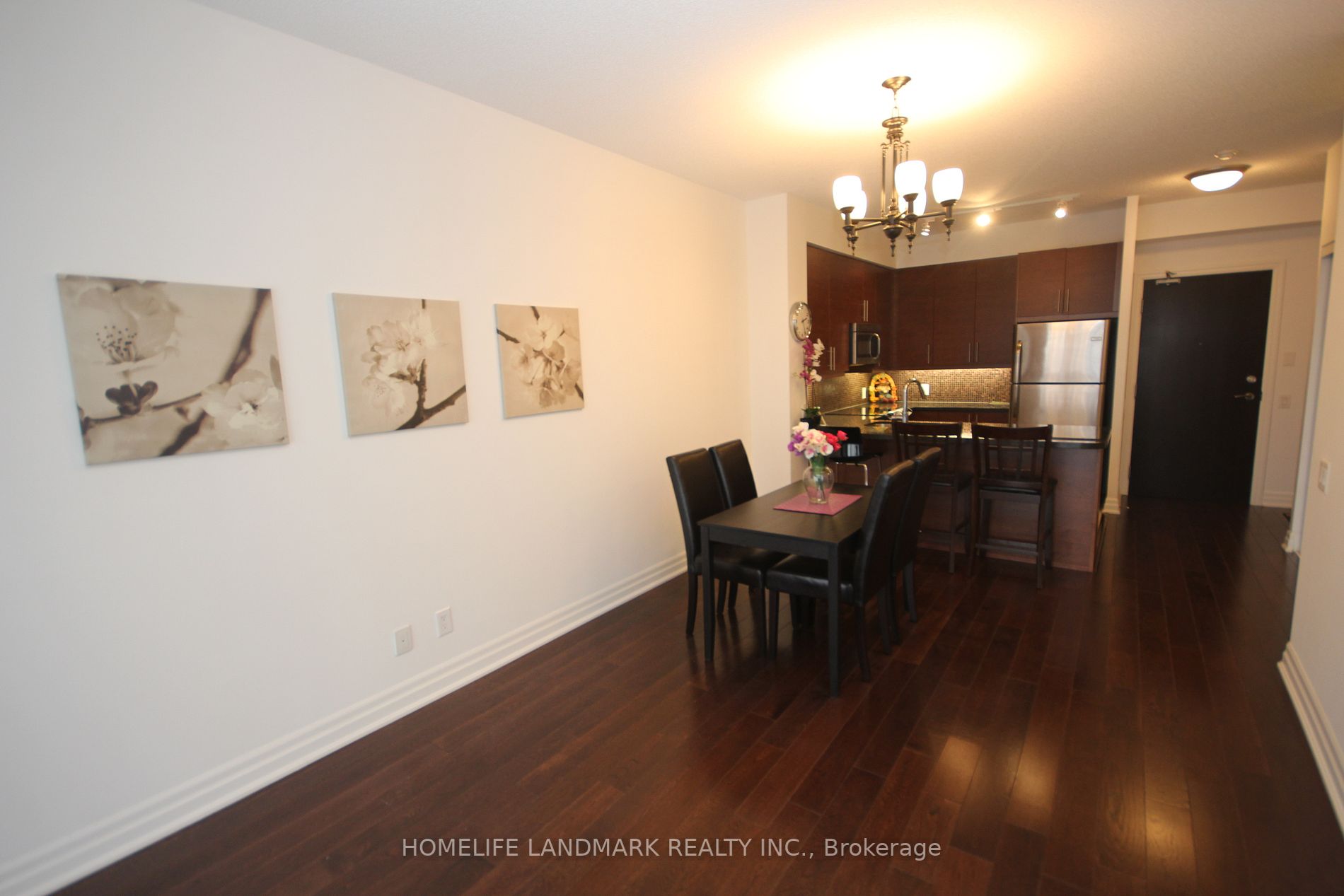 17 Ruddington Dr, #603