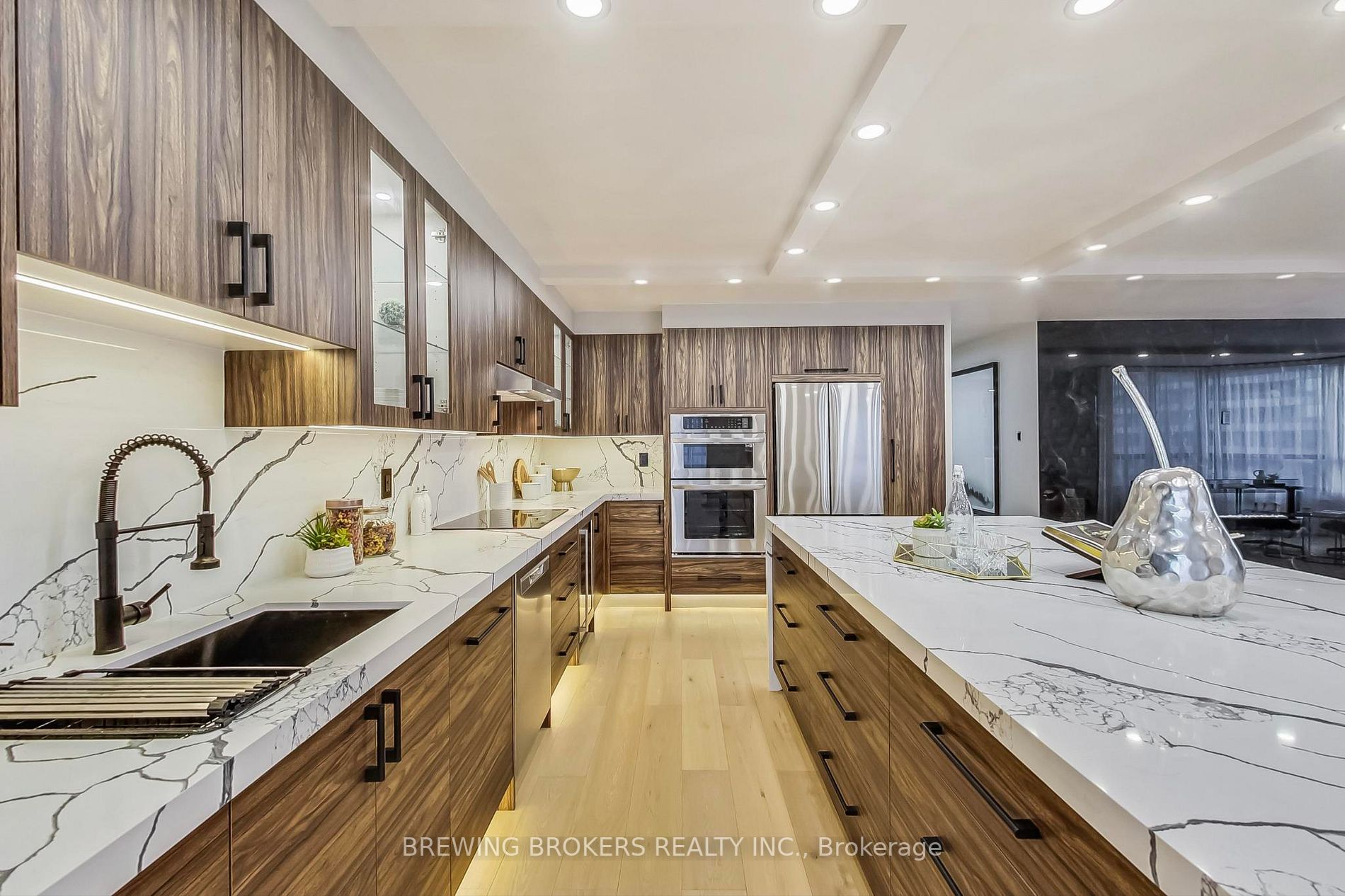 65 Spring Garden Ave, #410