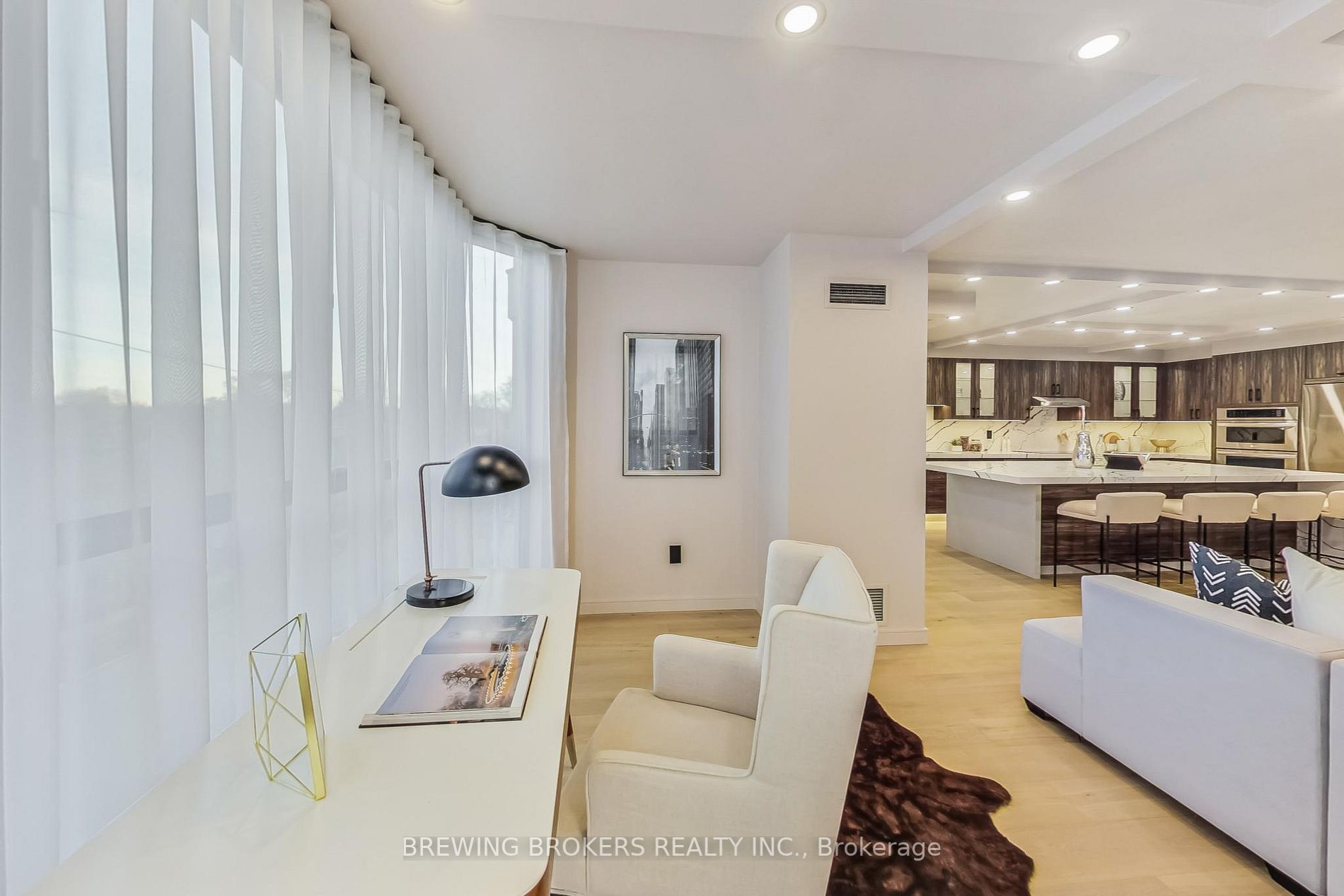 65 Spring Garden Ave, #410