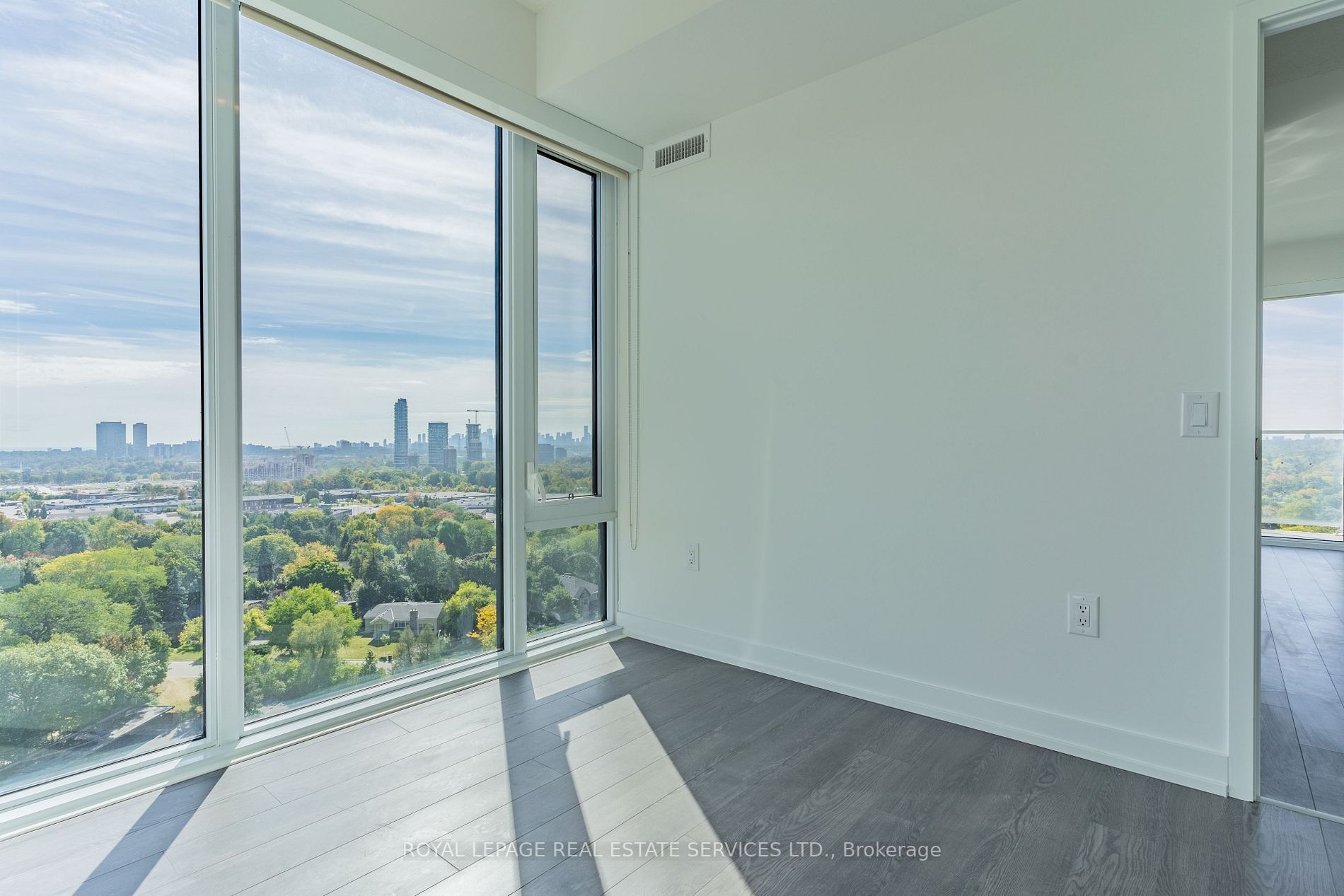 20 O'neill Rd, #1423