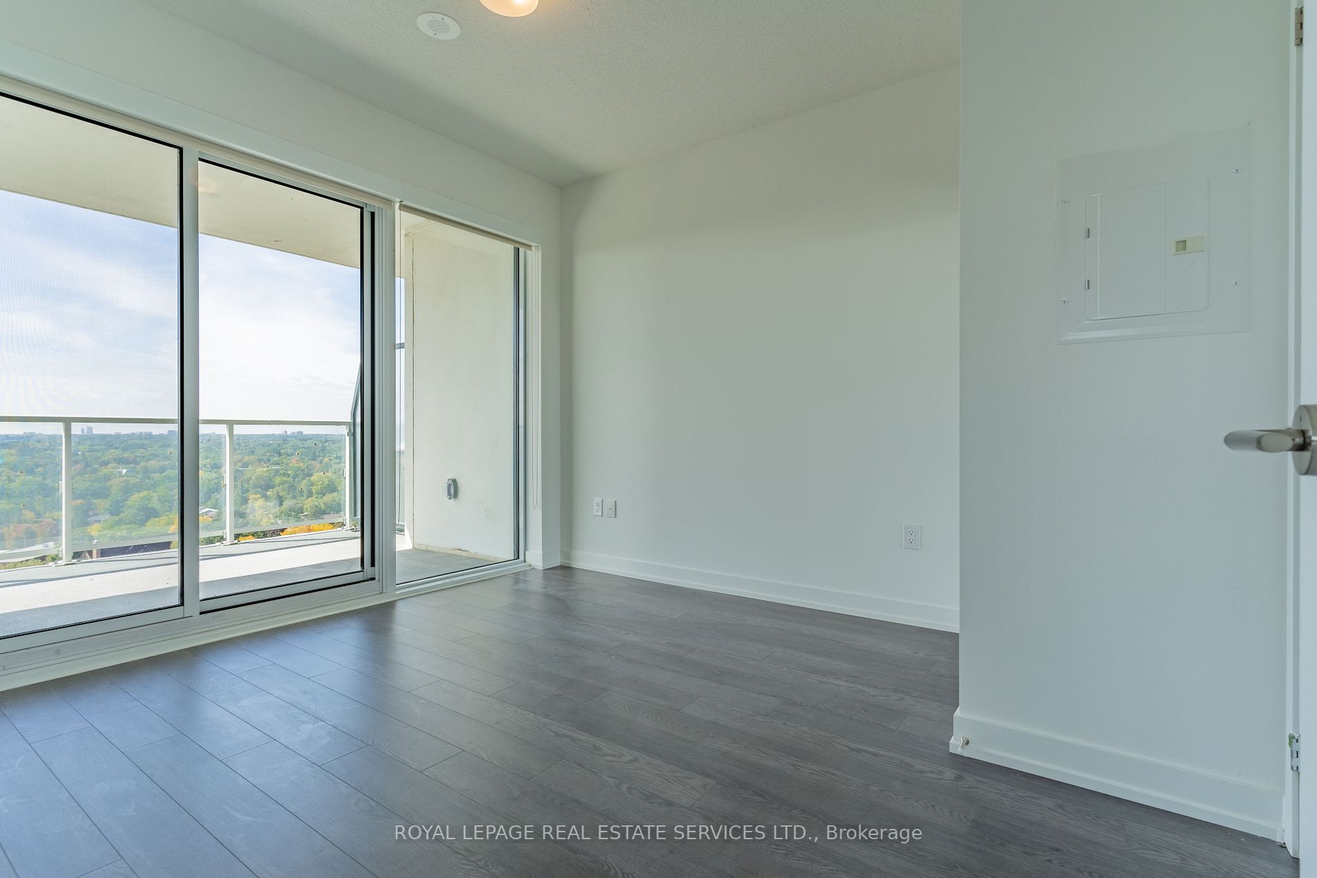 20 O'neill Rd, #1423