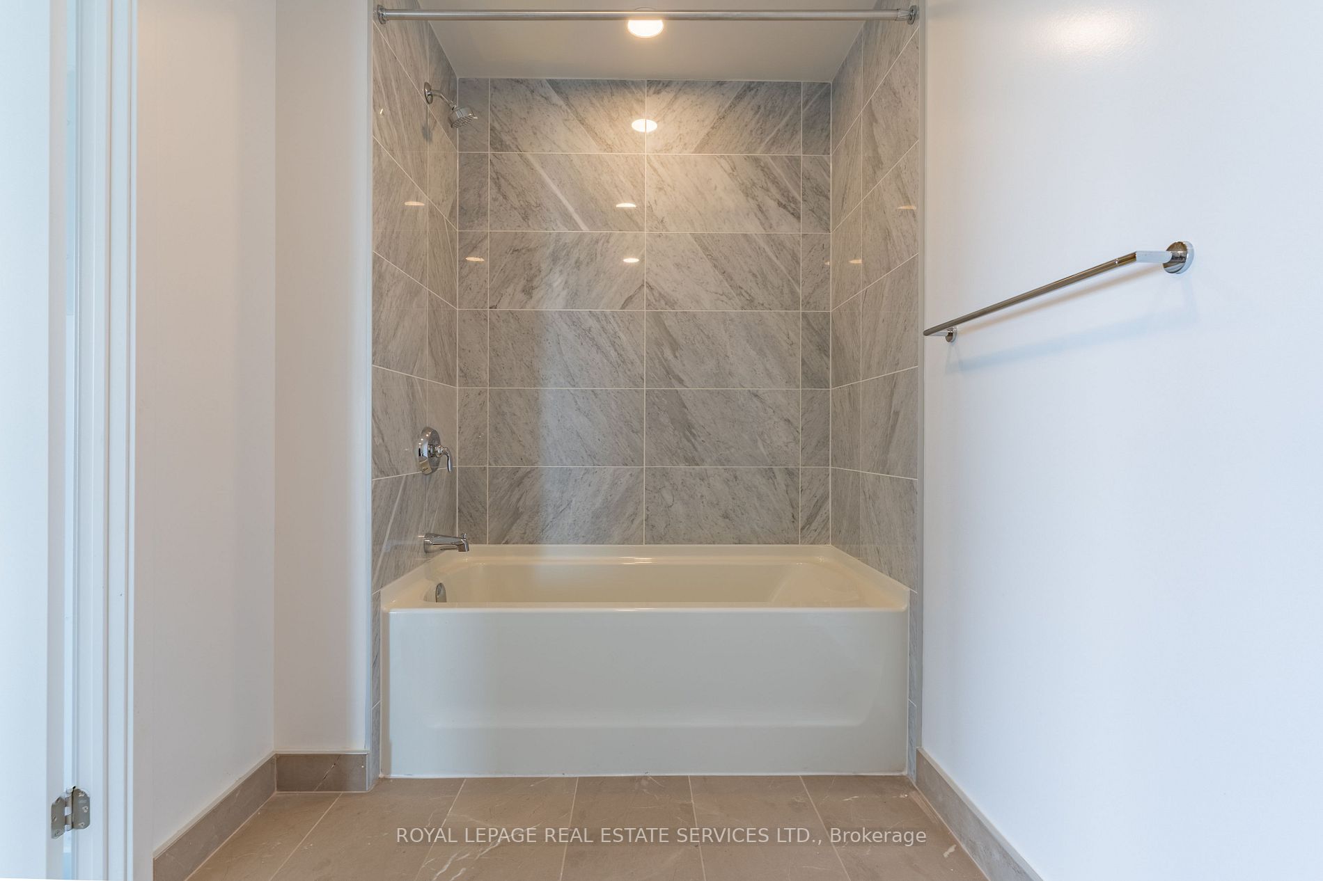 20 O'neill Rd, #1423