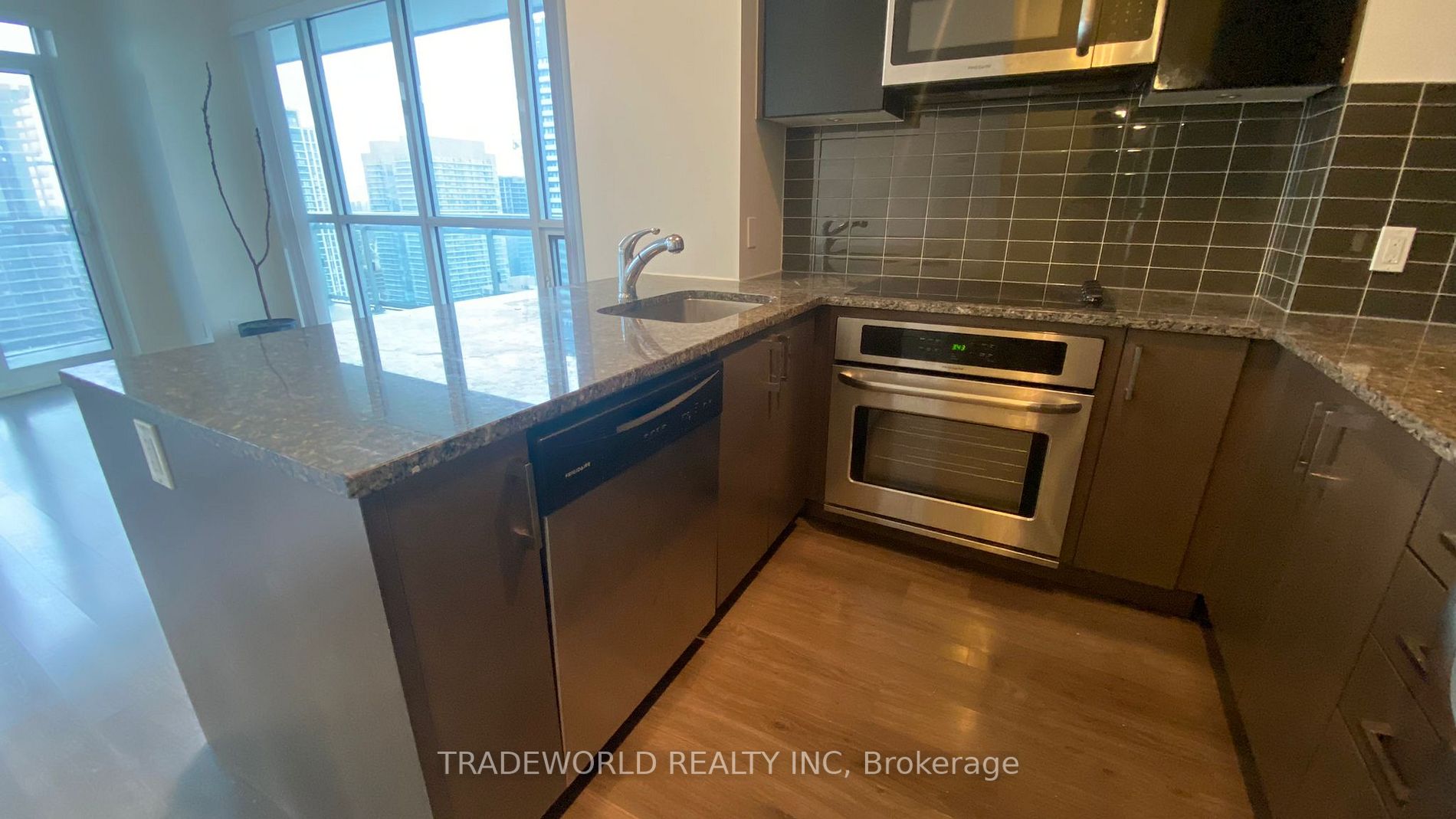 89 Dunfield Ave, #2705
