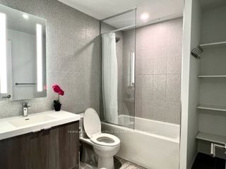 575 Bloor St E, #3205