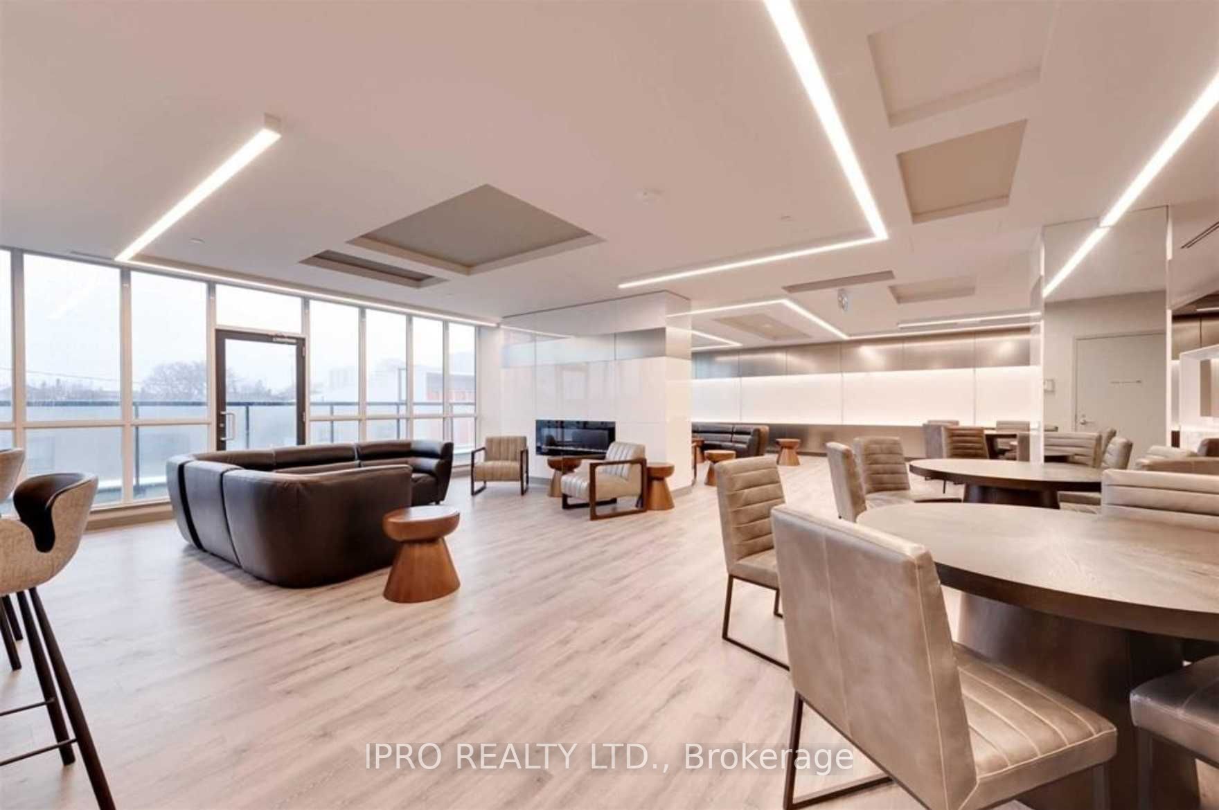 1603 Eglinton Avenue W #810