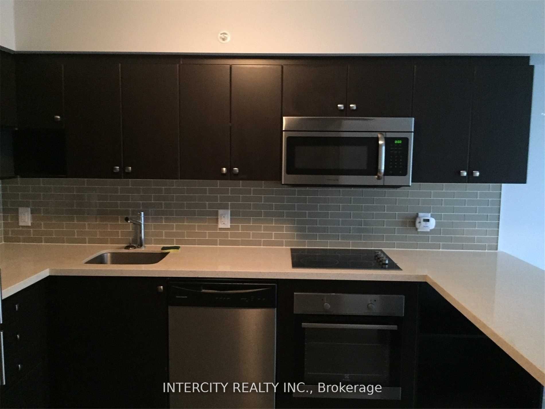 565 Wilson Ave, #1005