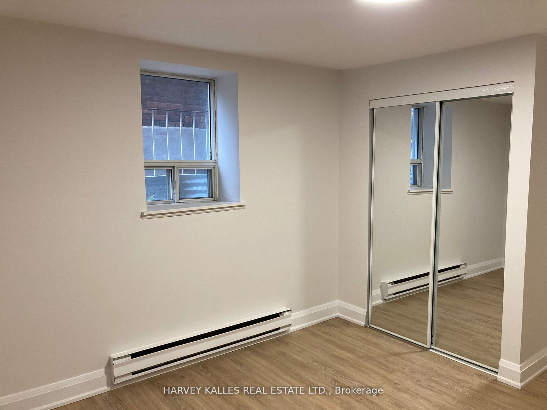 399 Dupont St, #104