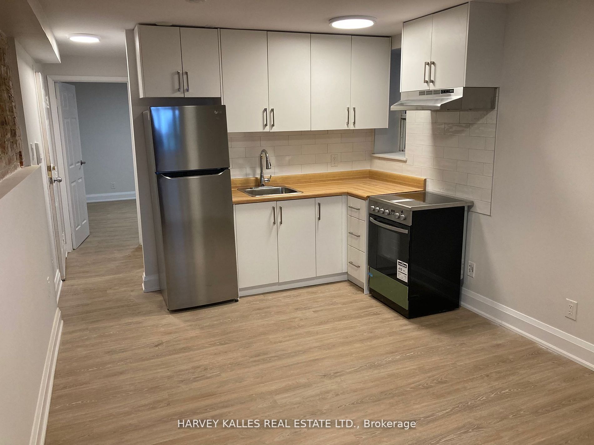 399 Dupont St, #104