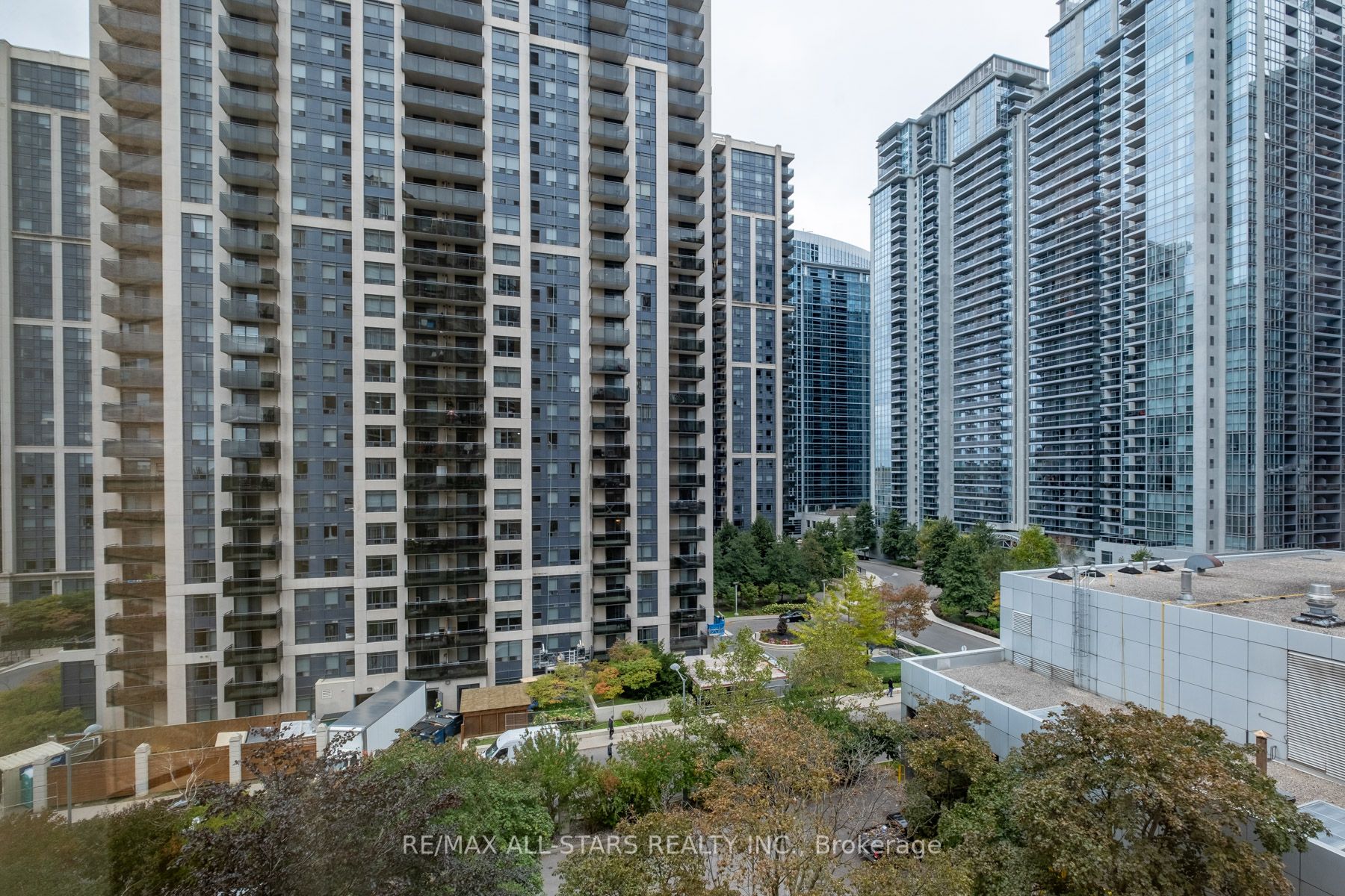 131 Beecroft Road, #804