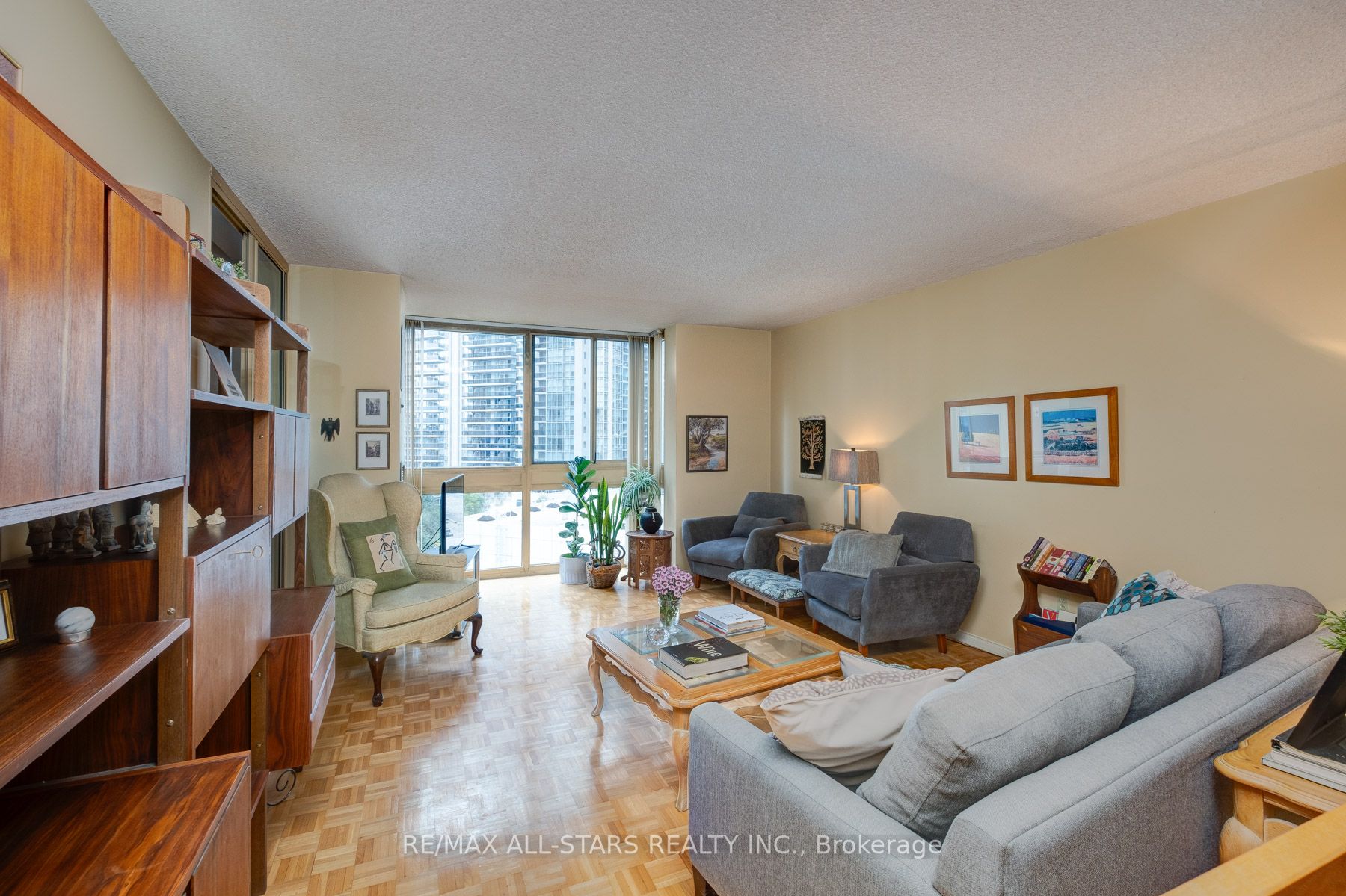 131 Beecroft Road, #804