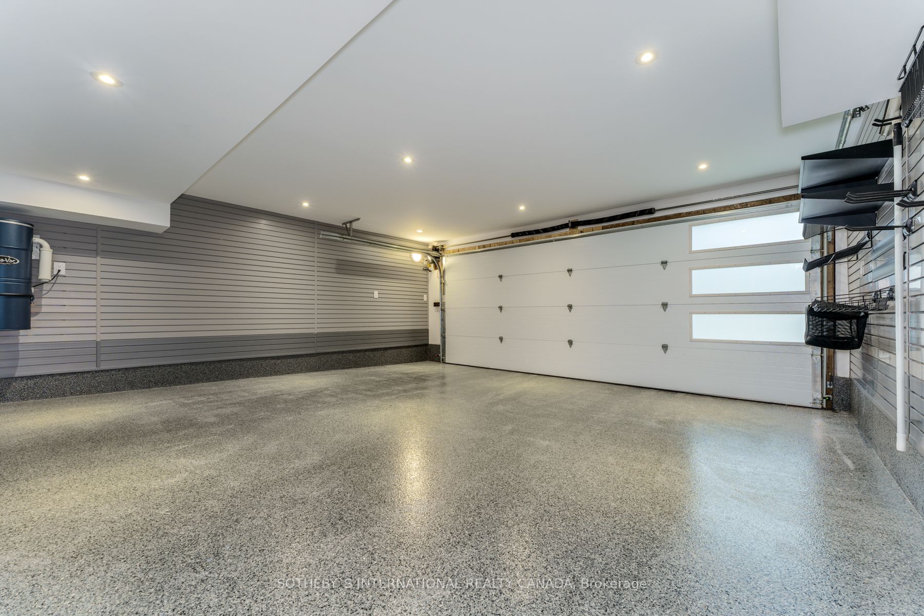 19 Devondale Ave