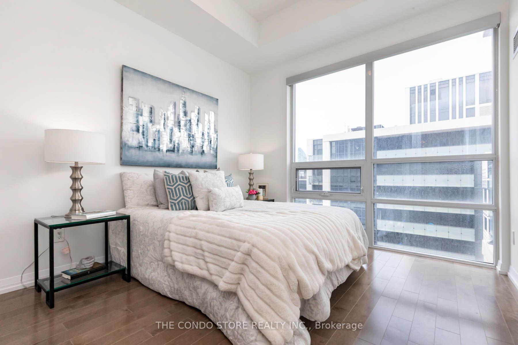 460 Adelaide St E, #2201