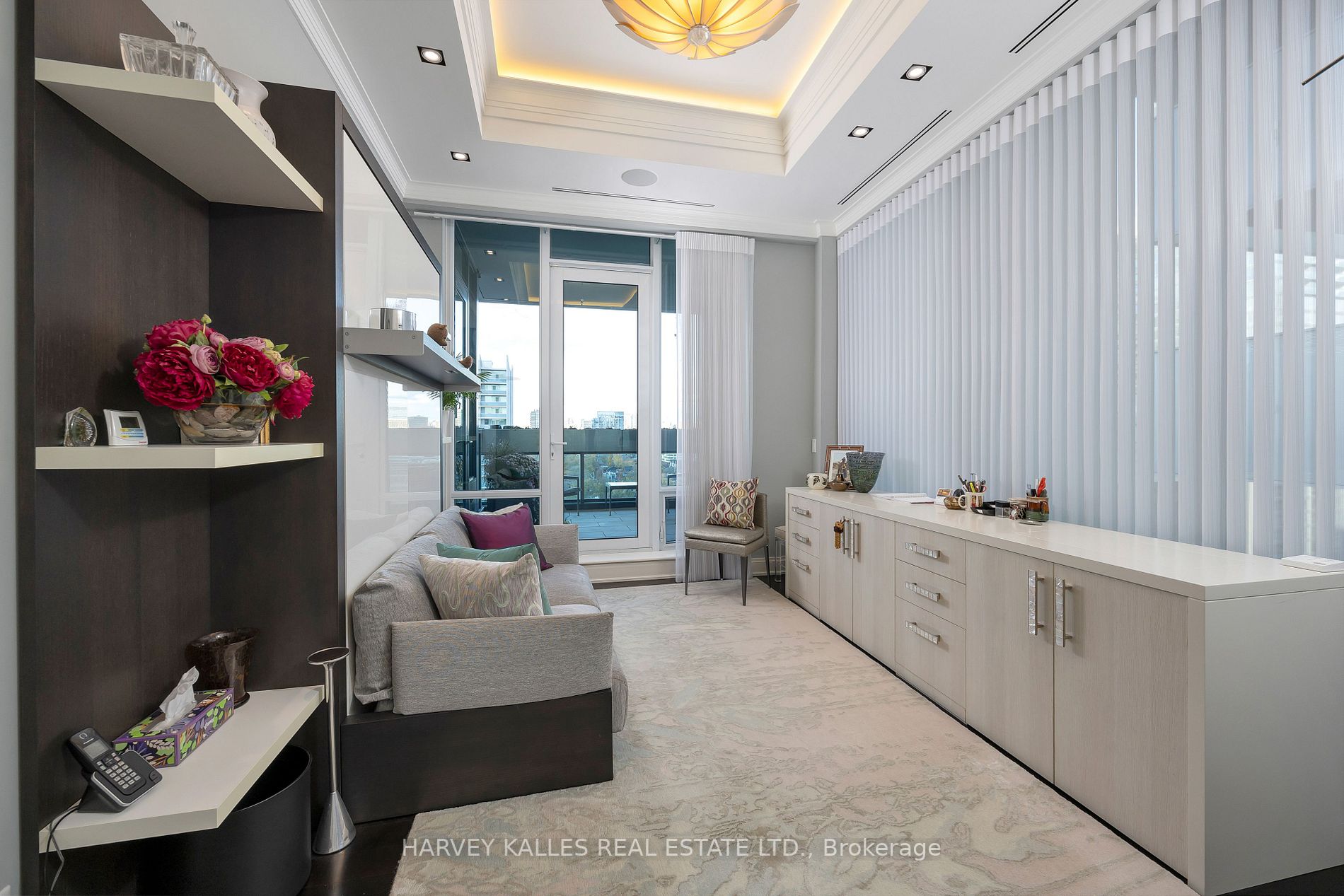 206 Bloor Street W #1501