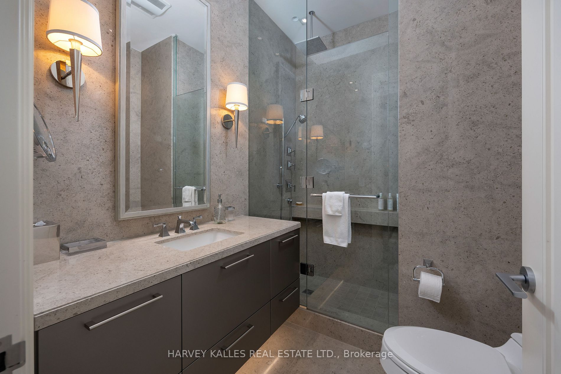 206 Bloor Street W #1501