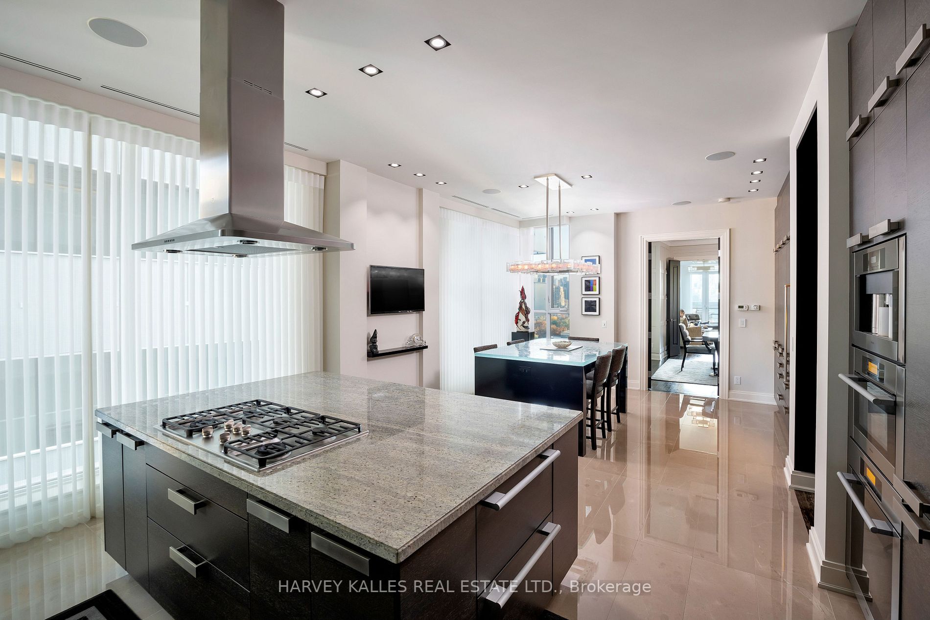 206 Bloor Street W #1501