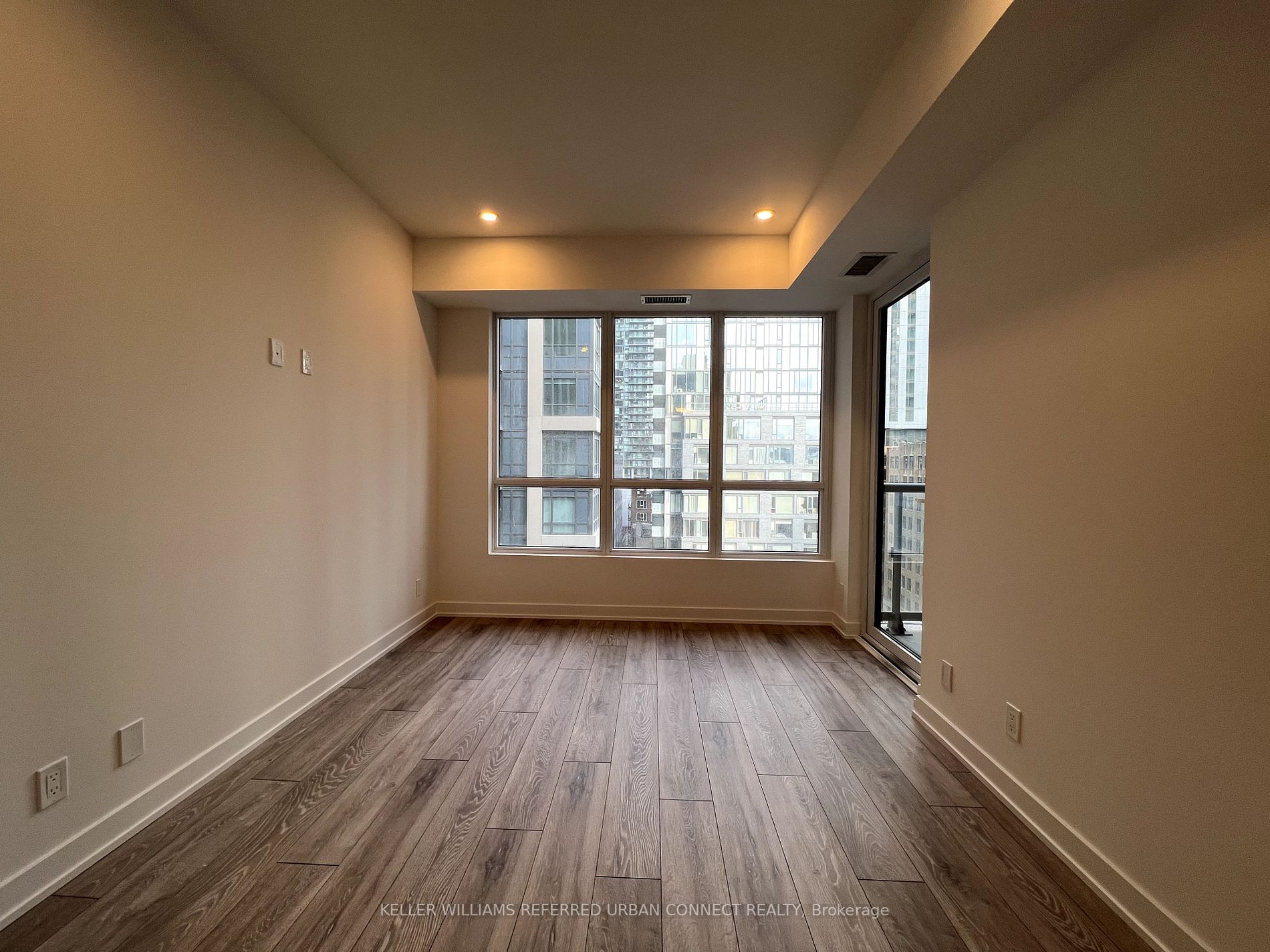 108 Peter Street #1113