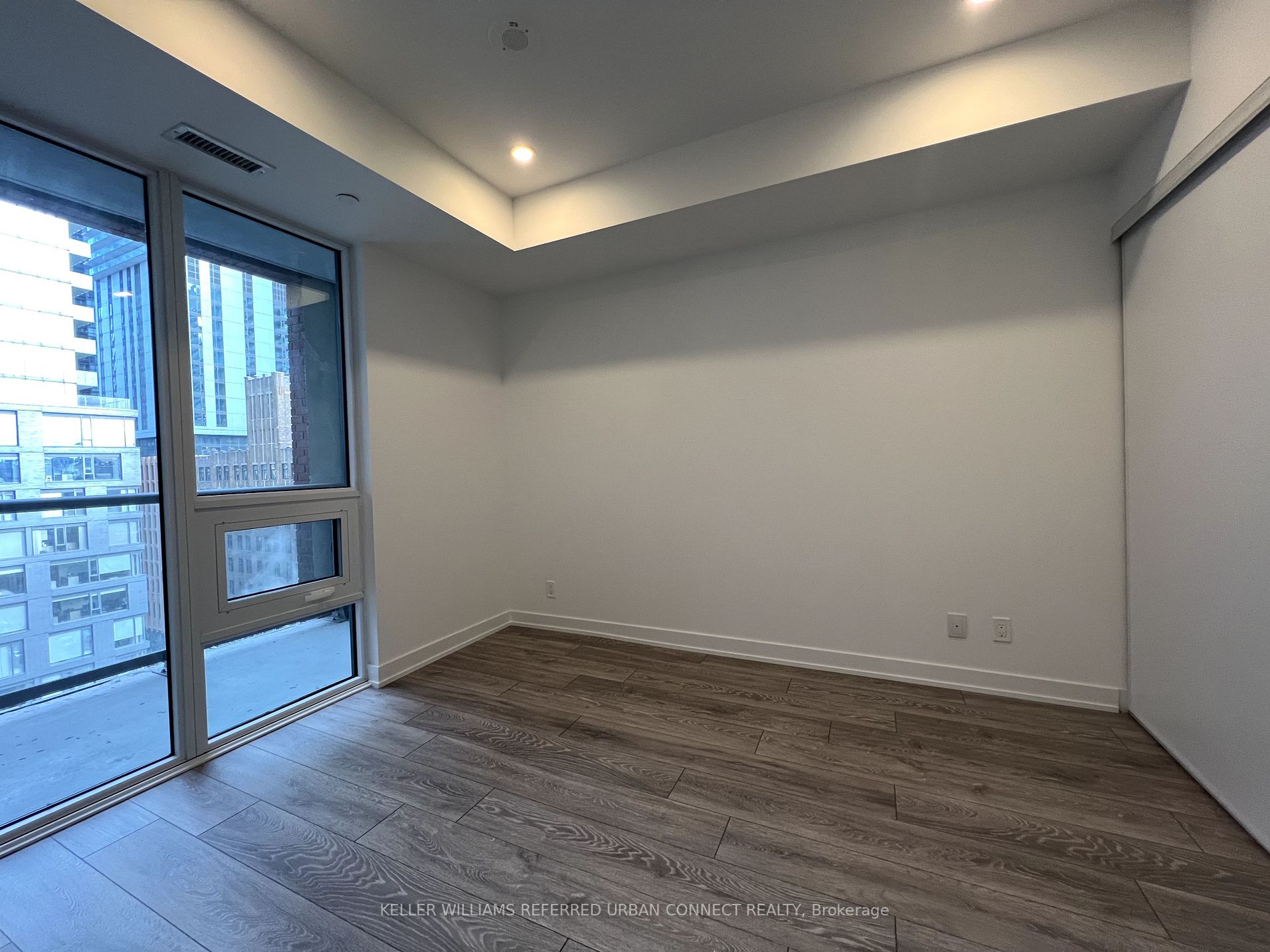 108 Peter Street #1113