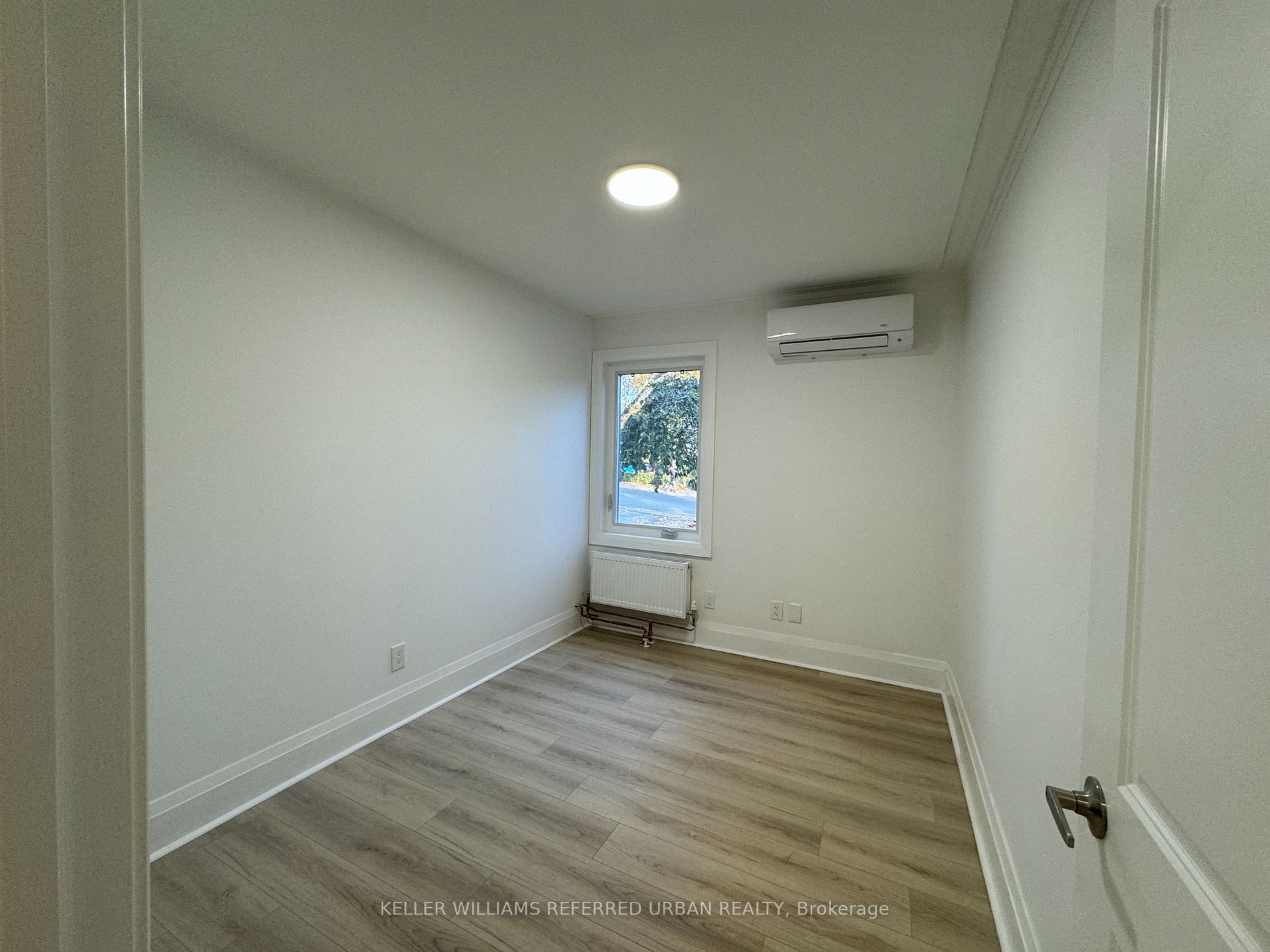 823 Millwood Rd, #4