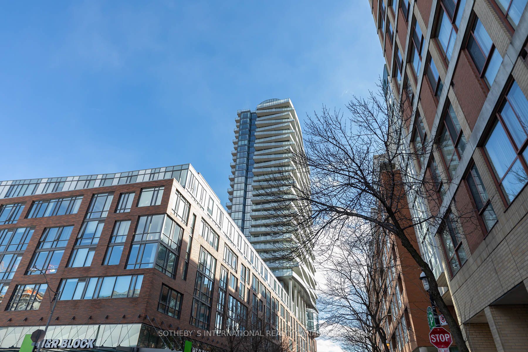 1 Market St, #2803