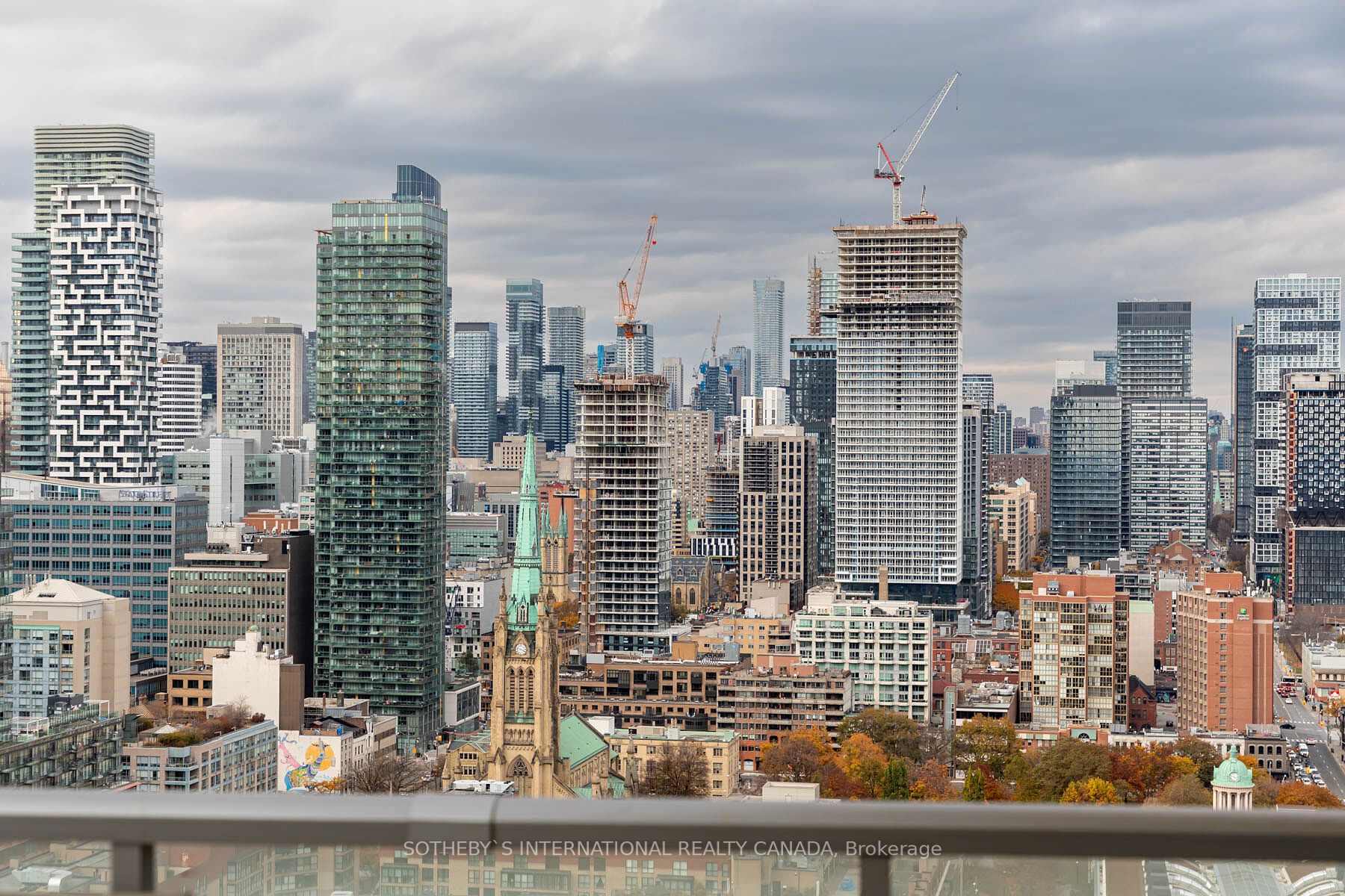 1 Market St, #2803