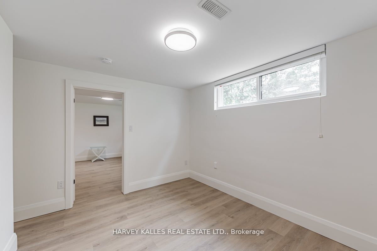 10 Cavotti Cres, #Lower A