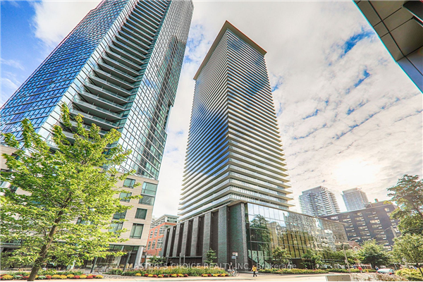 33 Charles St E, Toronto