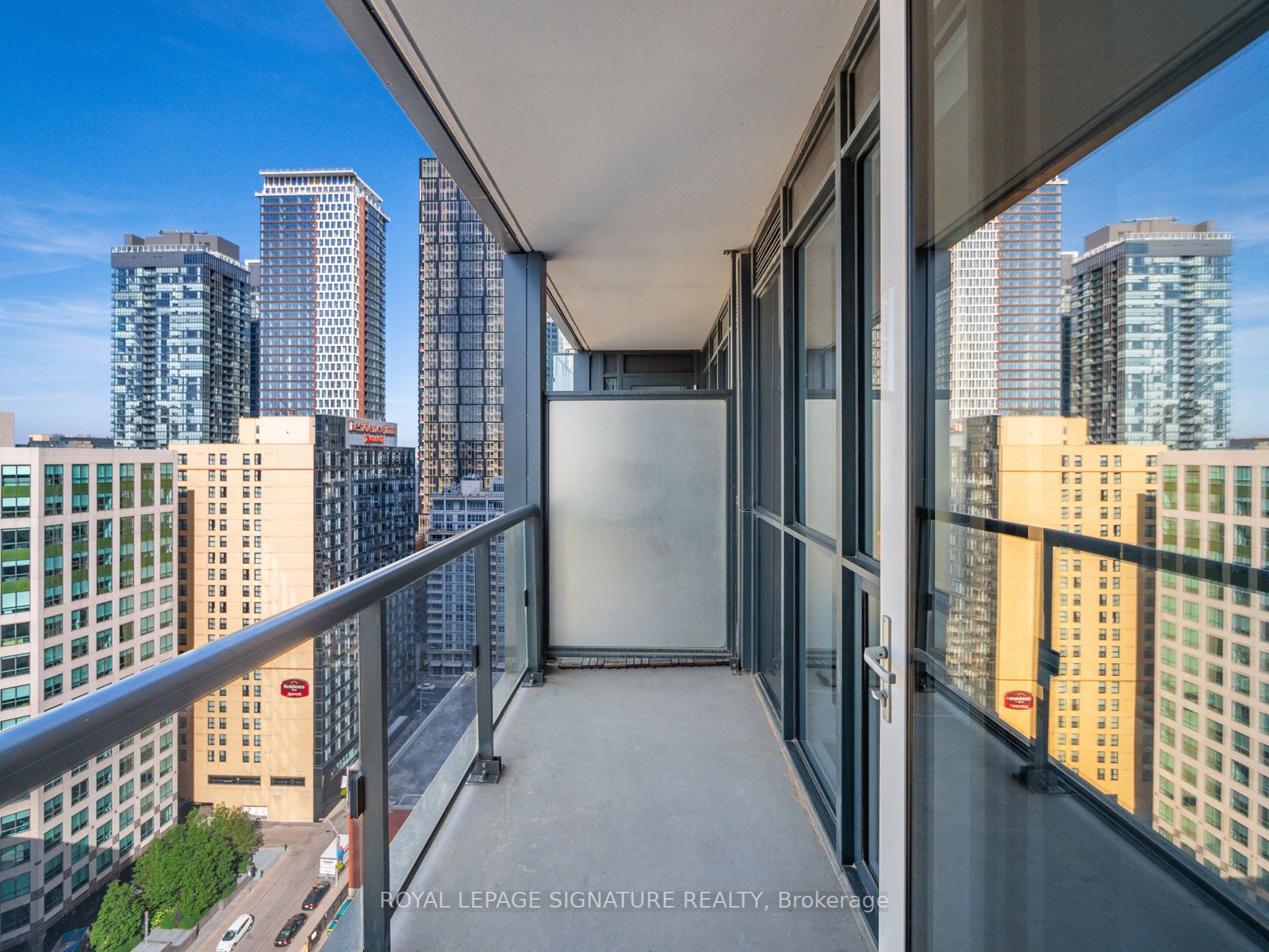 300 Front St W, #2012