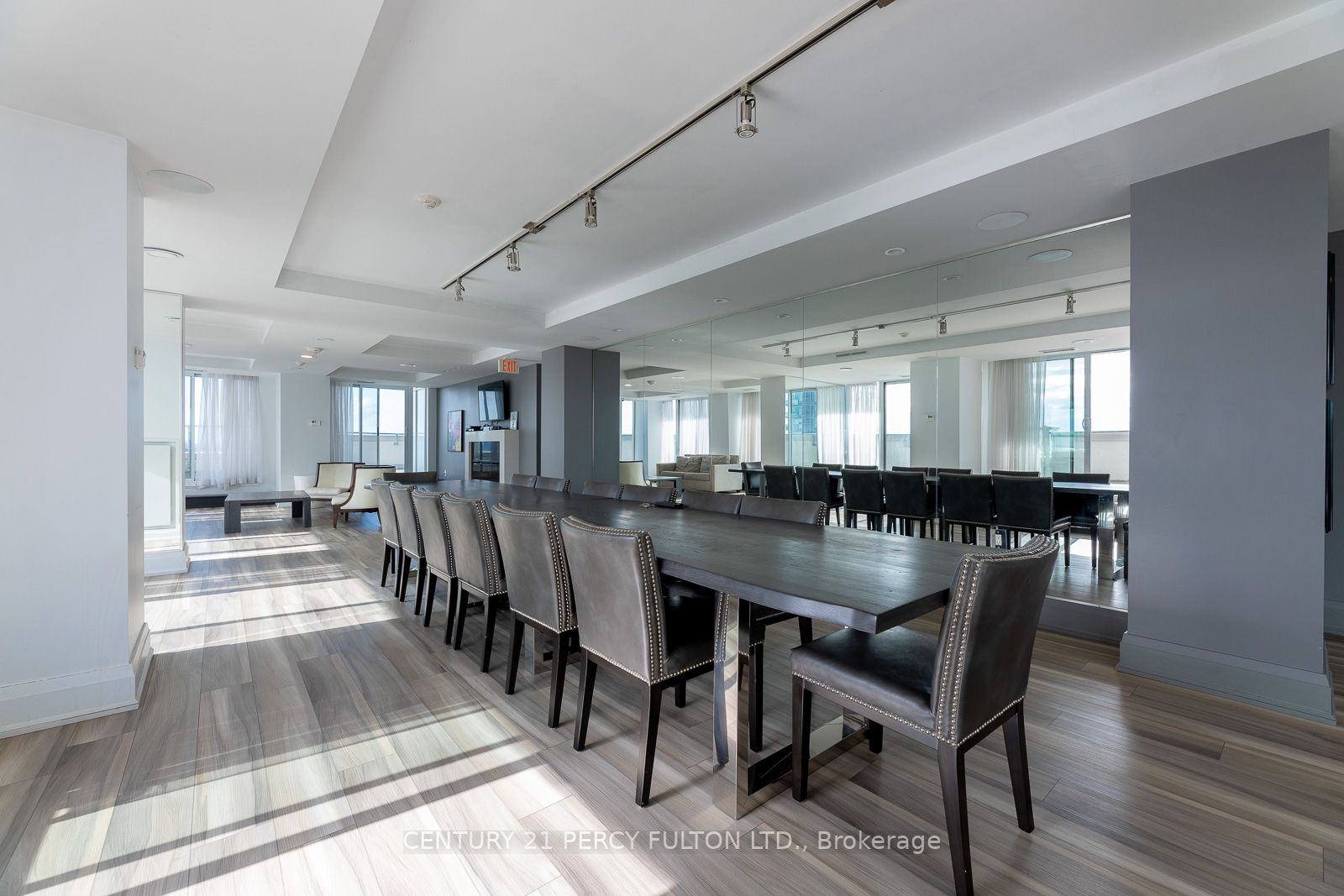 125 Western Battery Rd, #2210