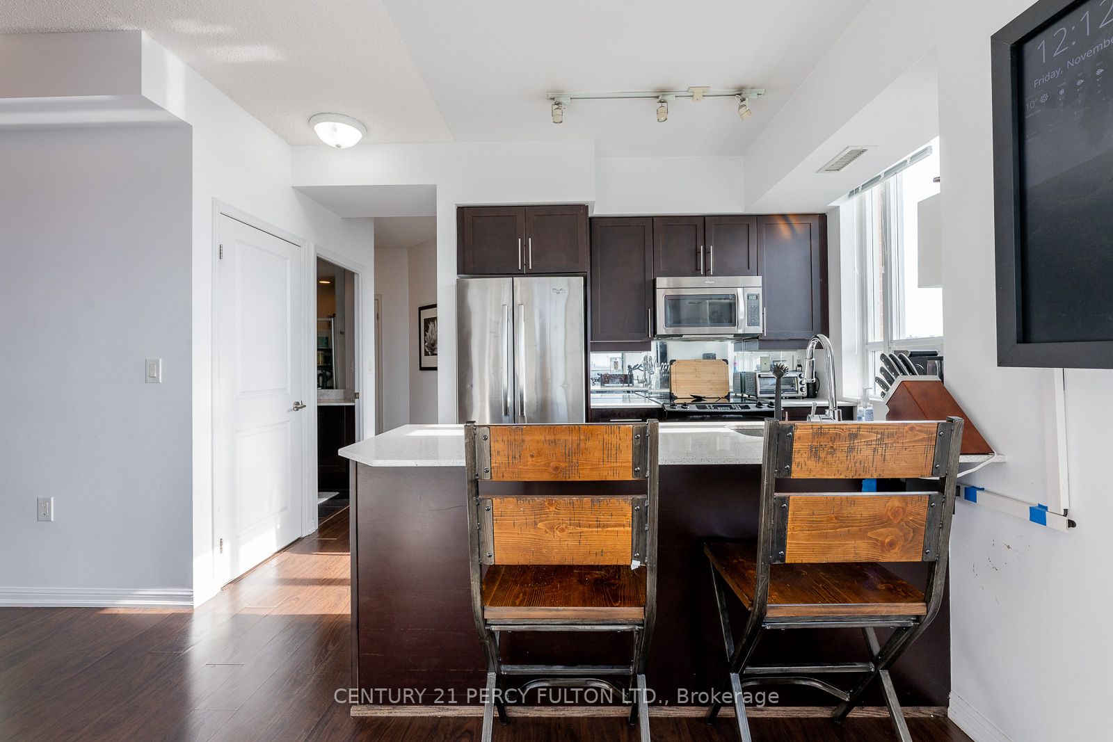 125 Western Battery Rd, #2210