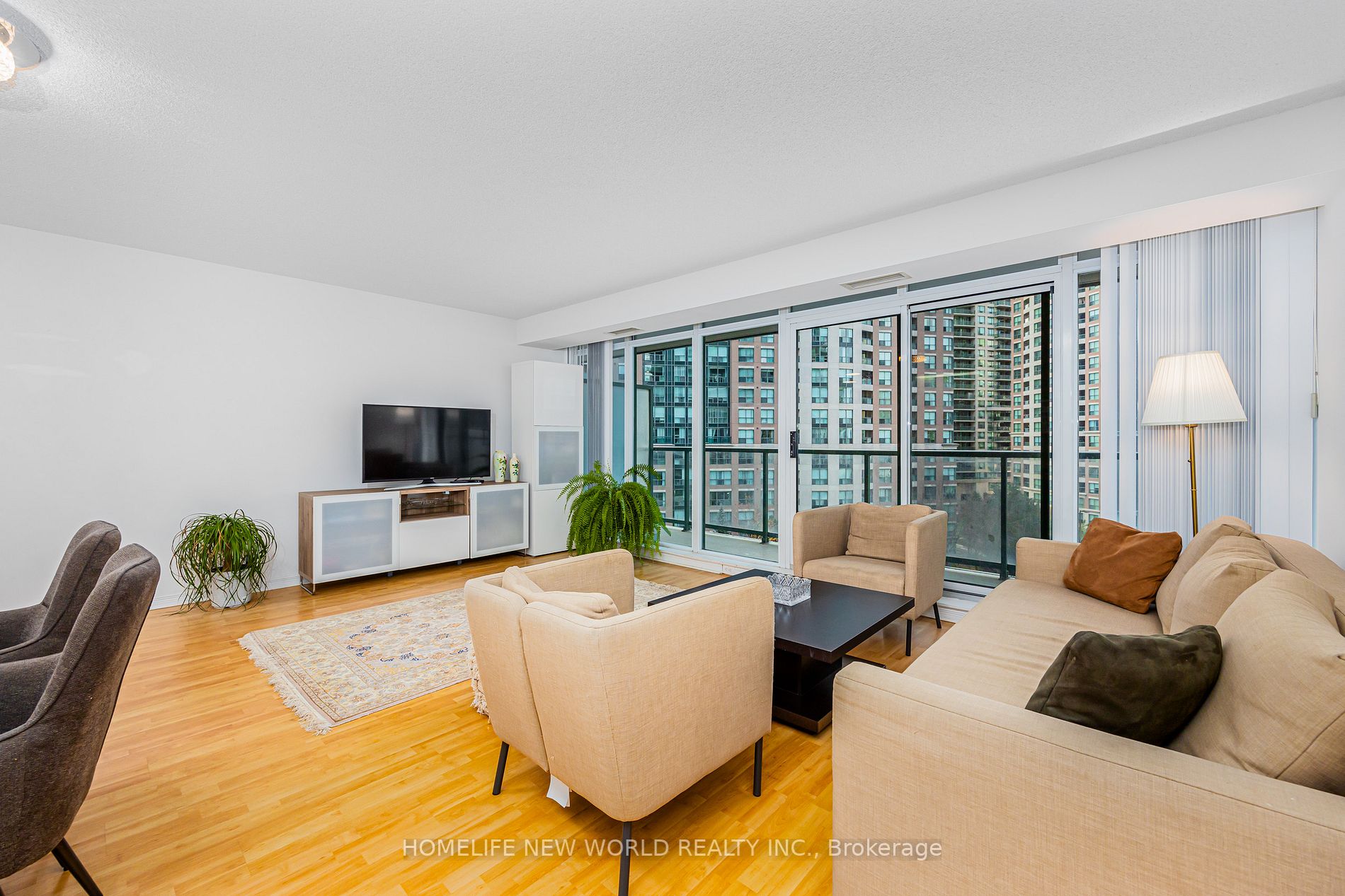 5500 Yonge Street, #710