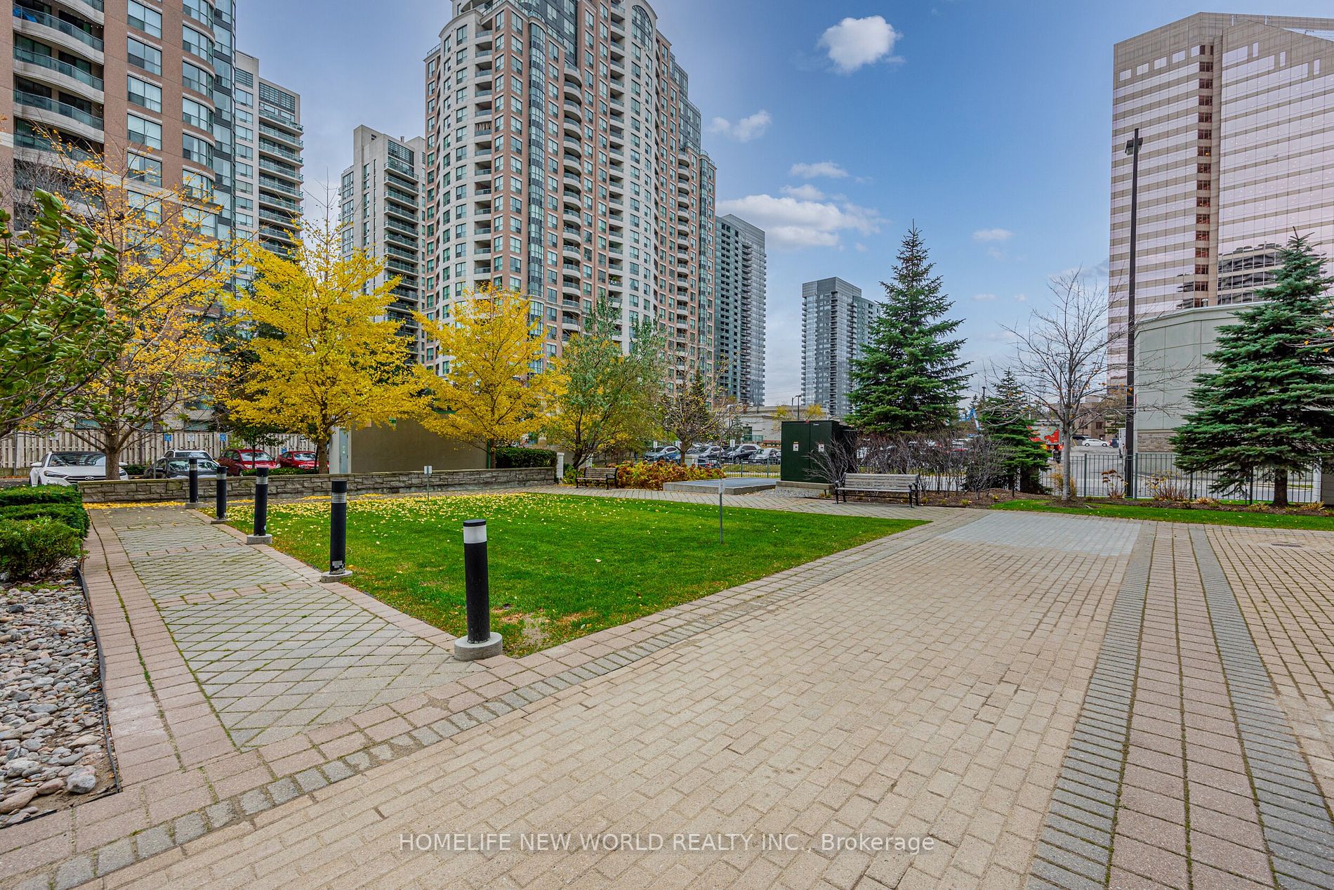 5500 Yonge Street, #710