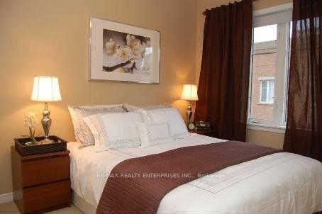 50 Western Battery Rd, #908