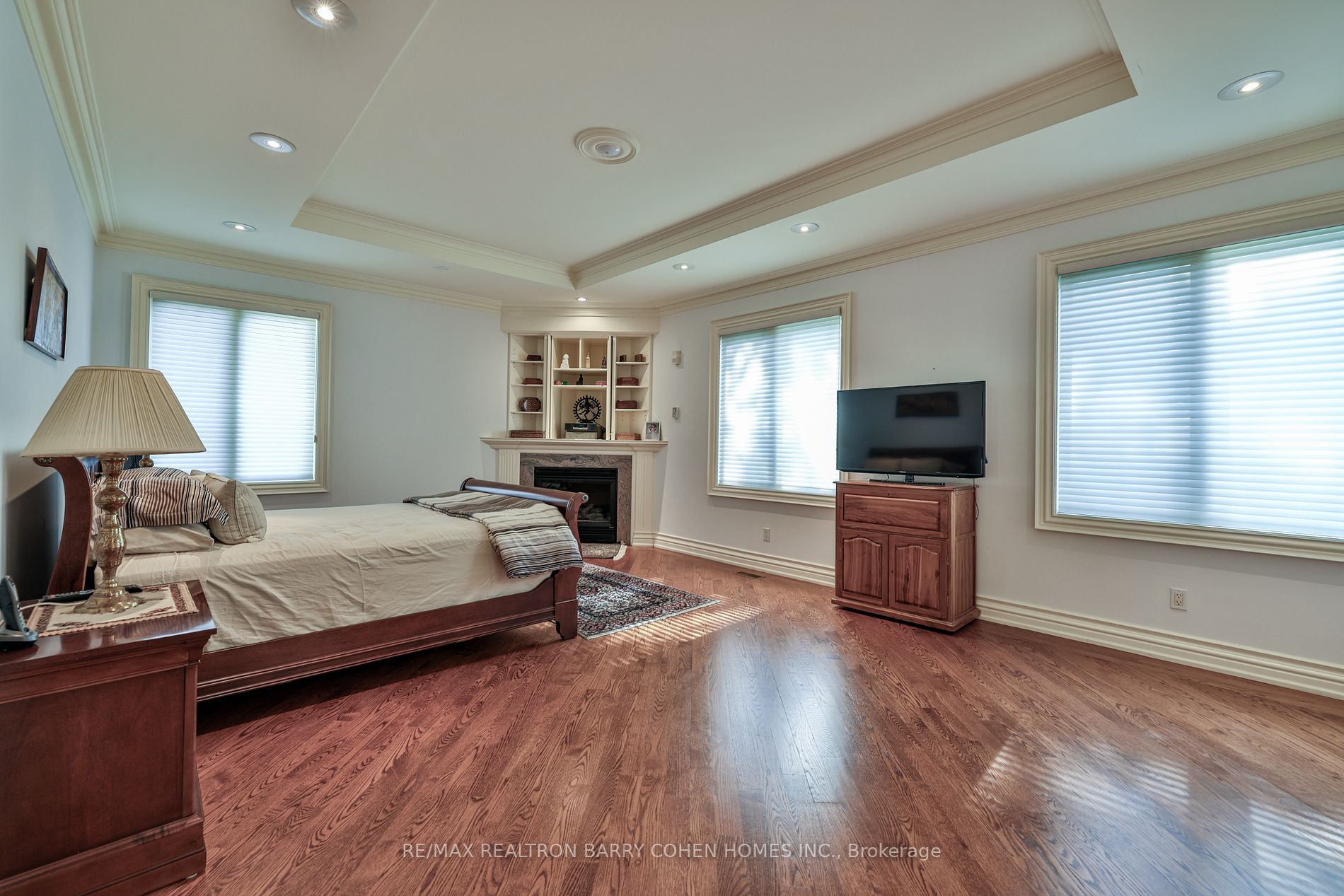 17 Paddock Court
