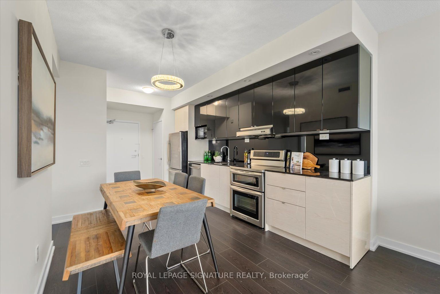 121 McMahon Drive, #3517