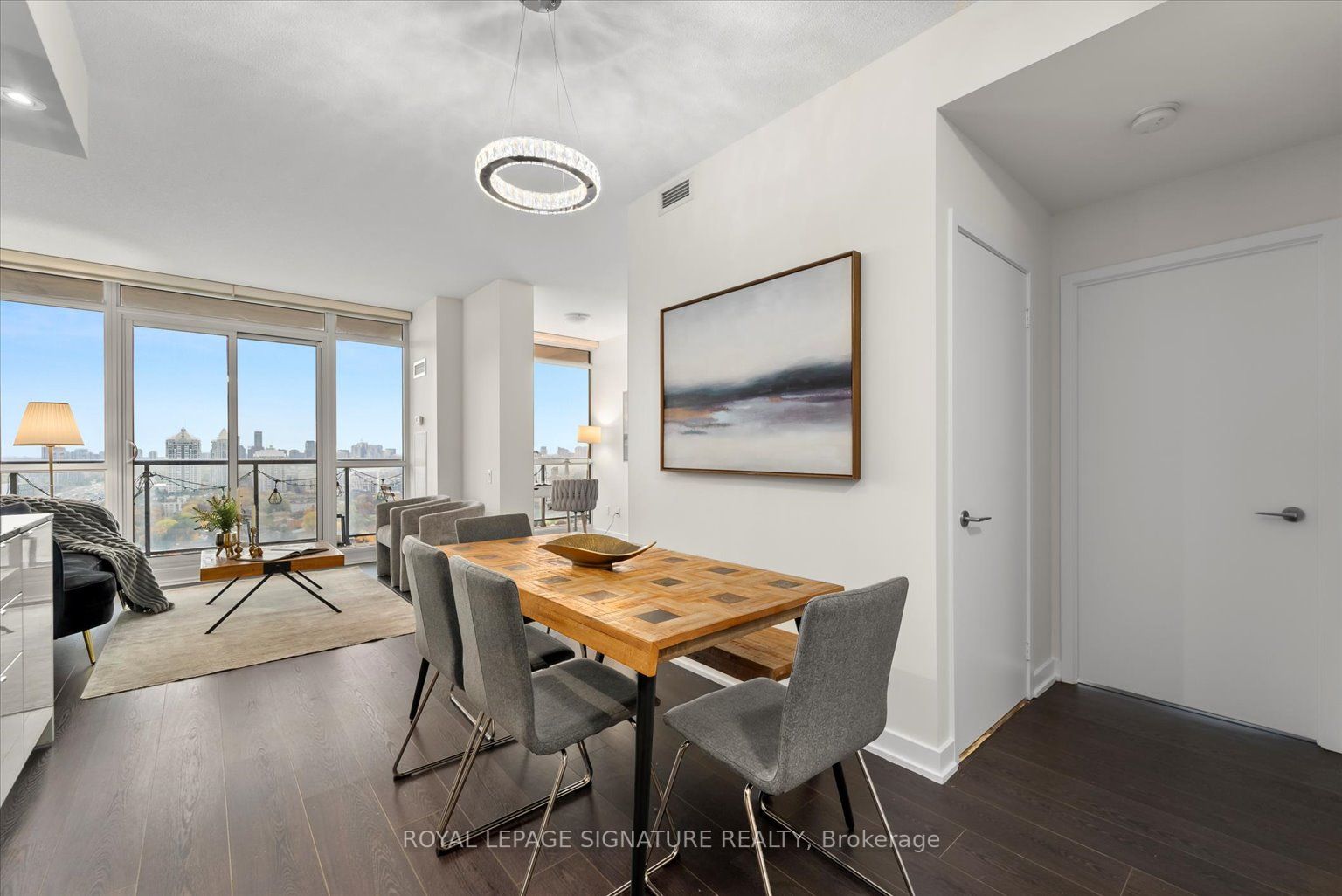 121 McMahon Drive, #3517