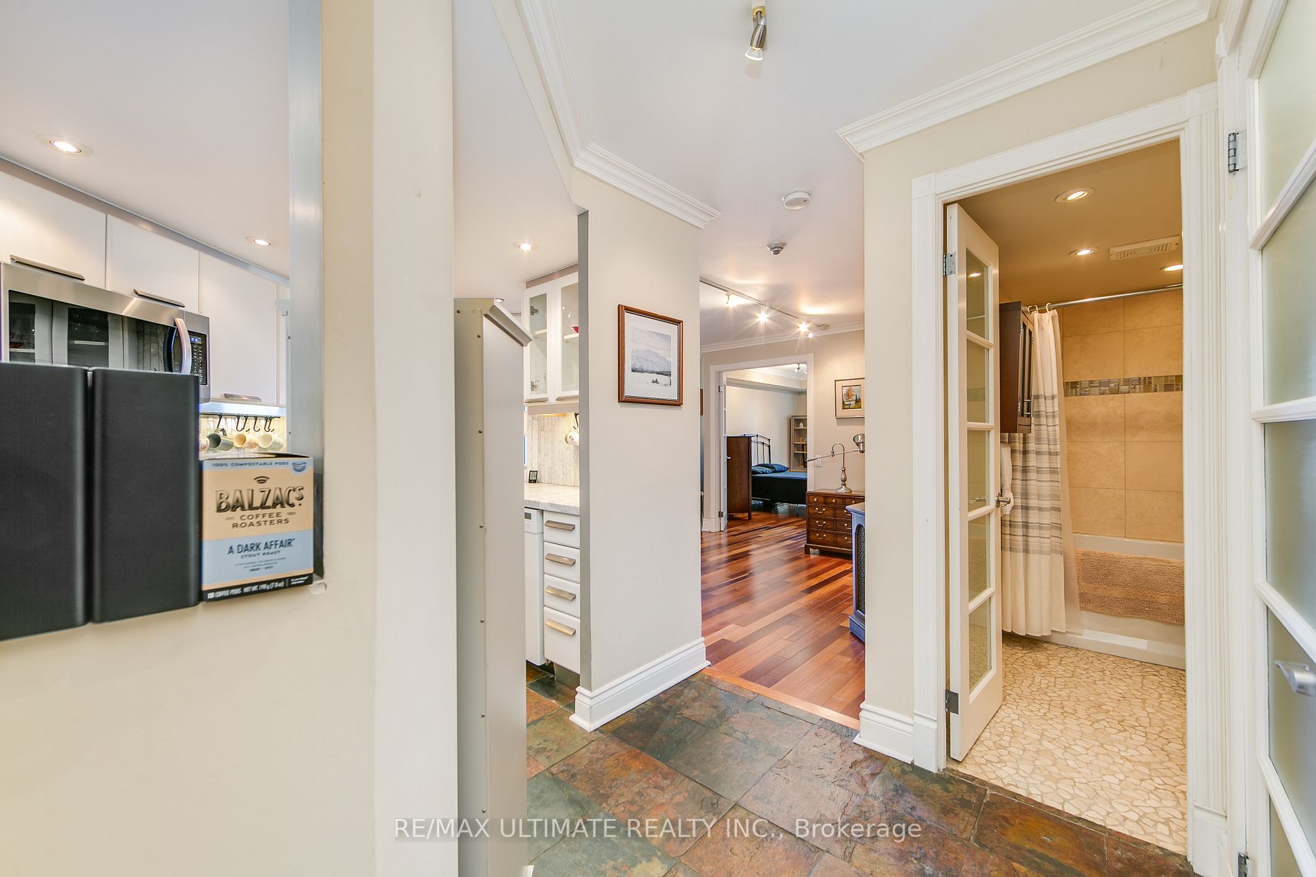 77 Maitland Pl, #1203