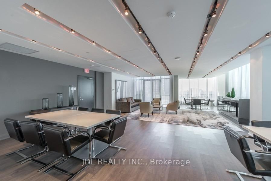 9 Bogert Ave, #2704