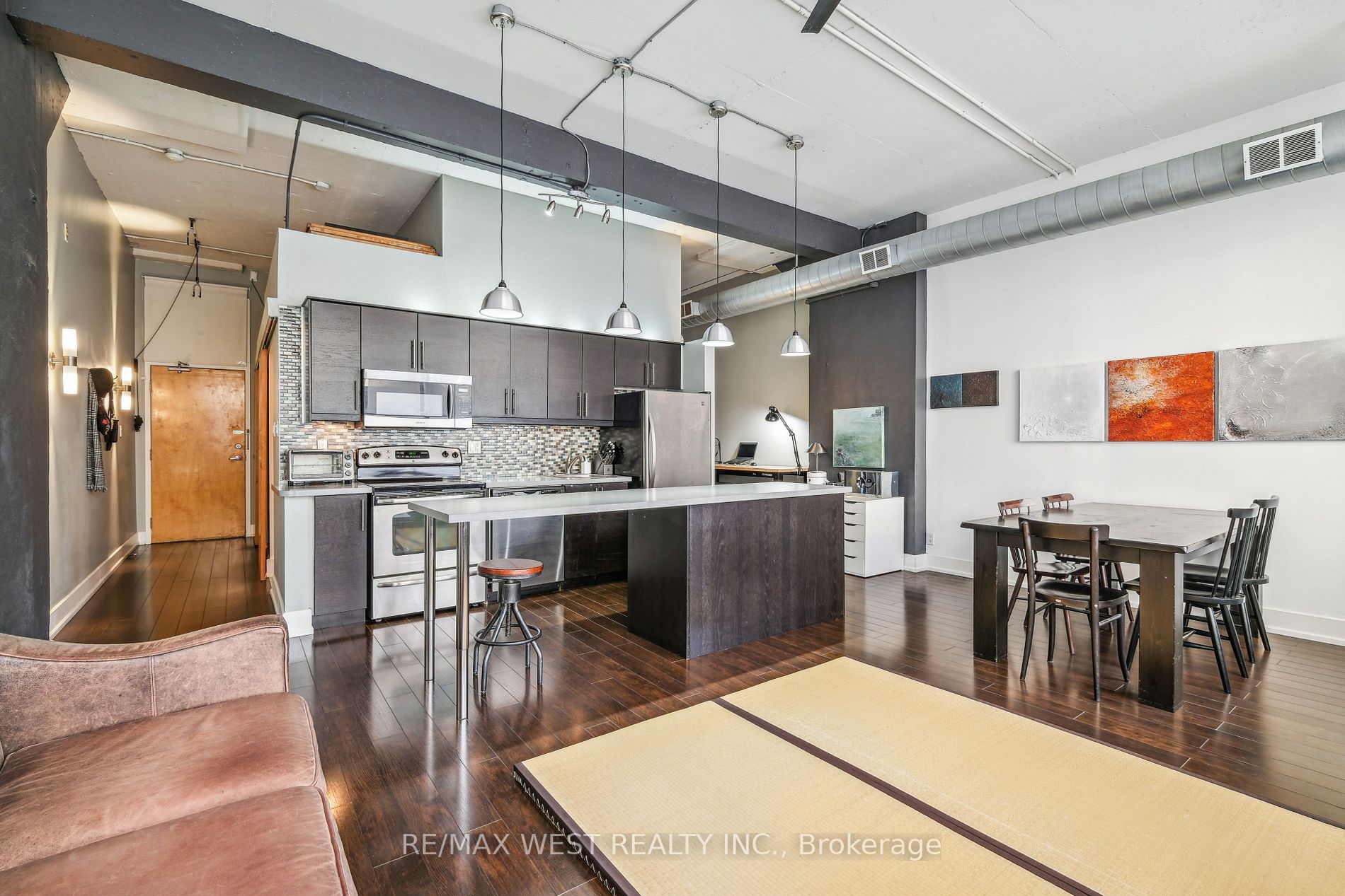 365 Dundas Street E, #111
