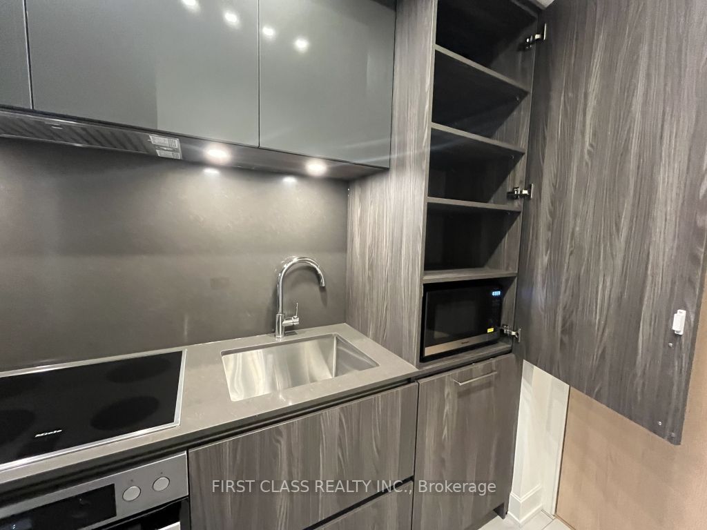 15 Mercer St, #526