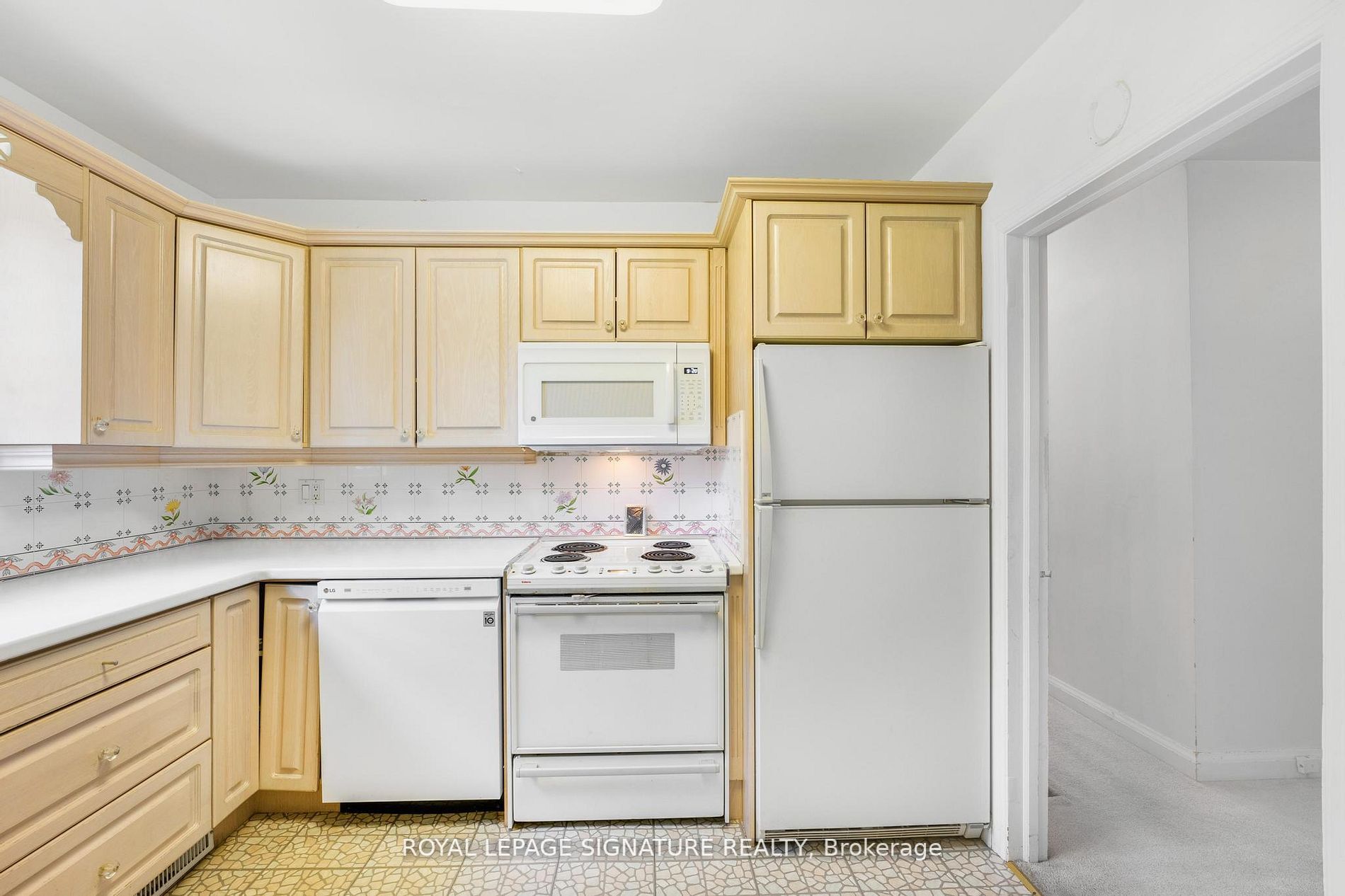 12 Verwood Ave