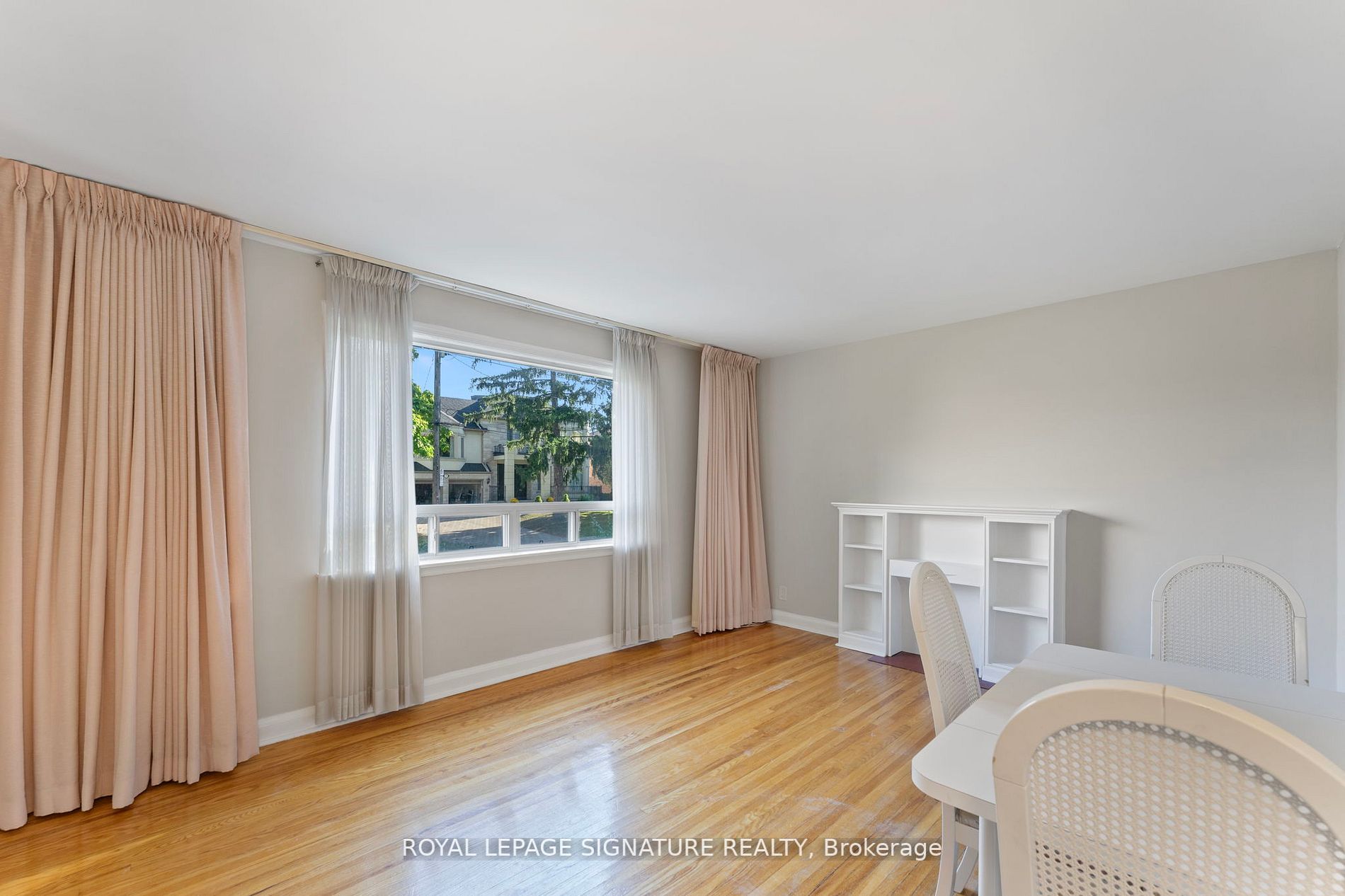 12 Verwood Ave