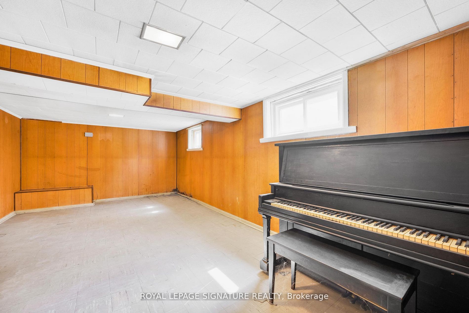 12 Verwood Ave