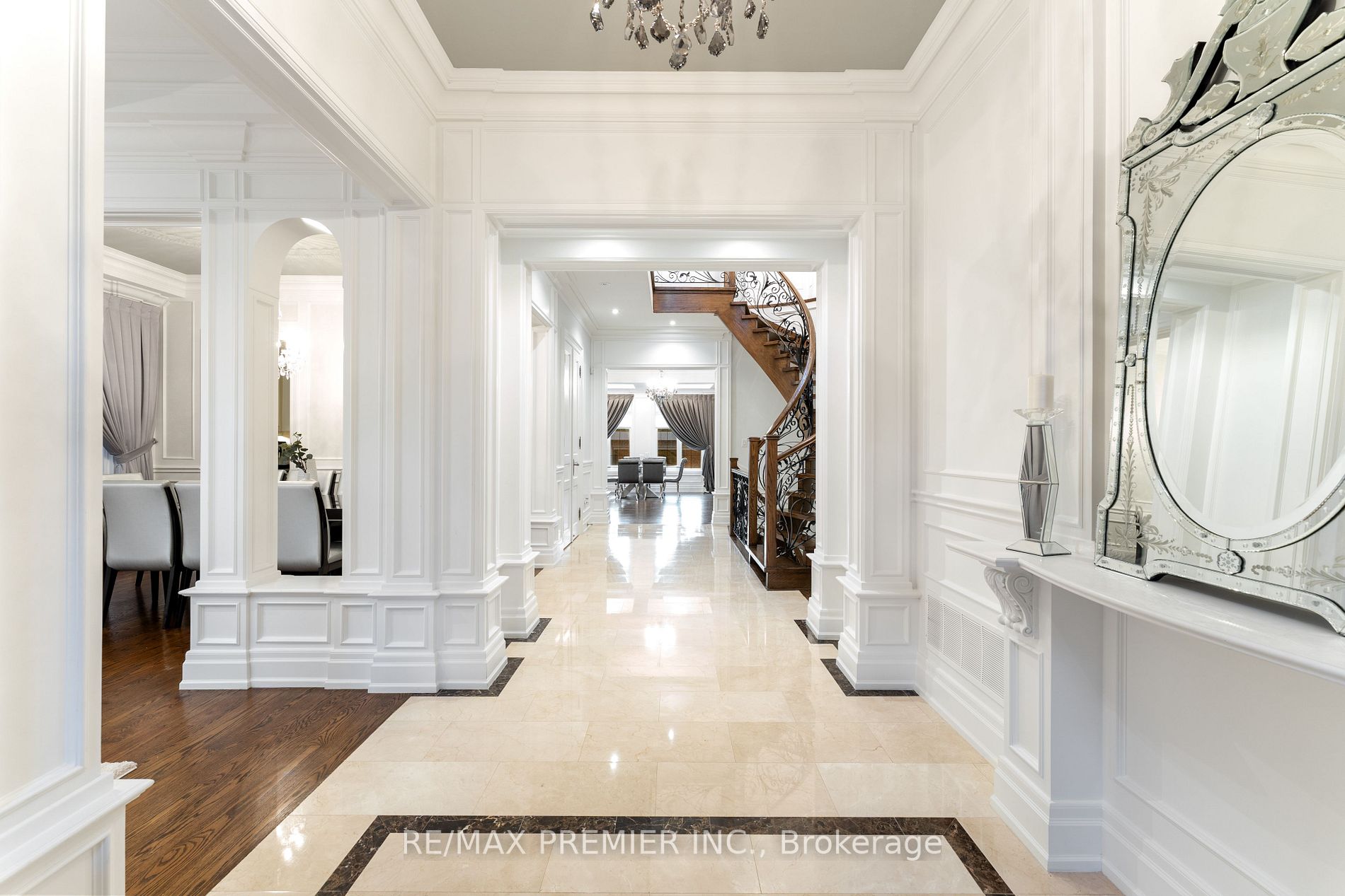 142 Upper Canada Drive
