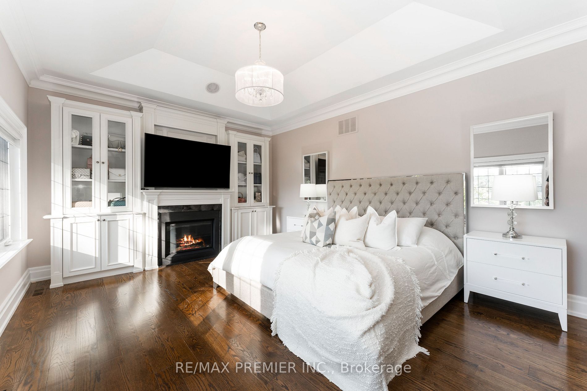 142 Upper Canada Drive