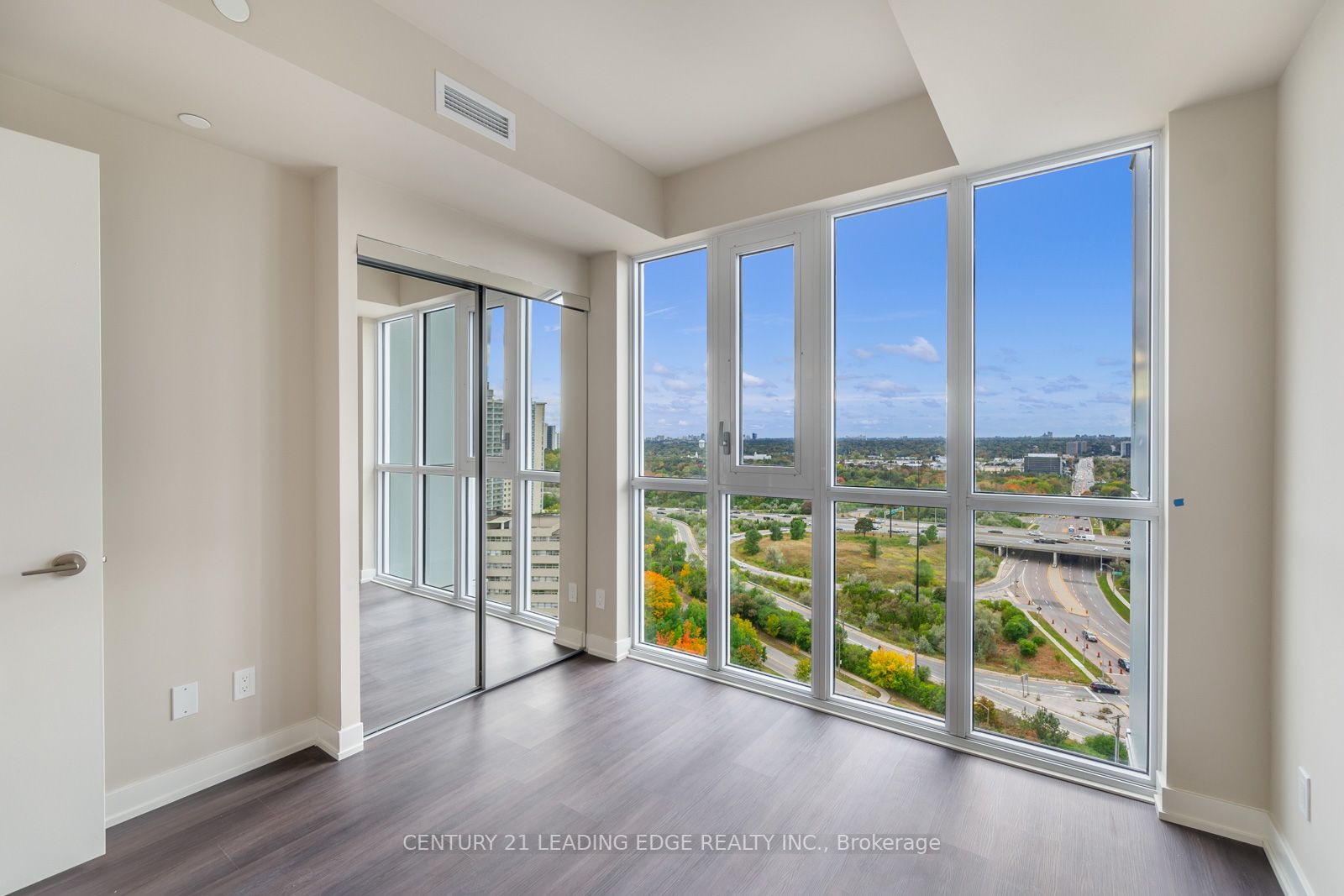 10 Deerlick Crt, #1602