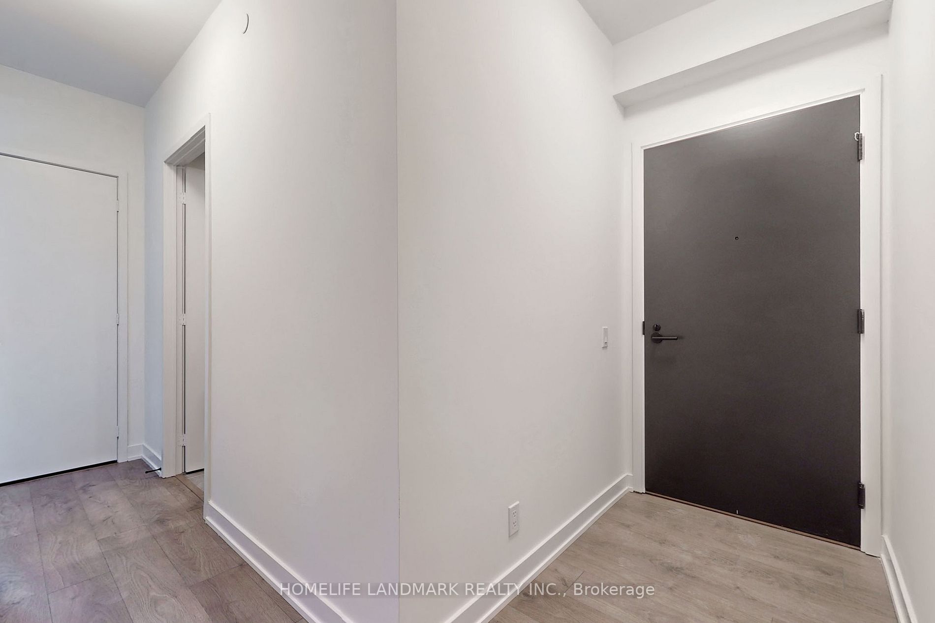 108 Peter St, #2701