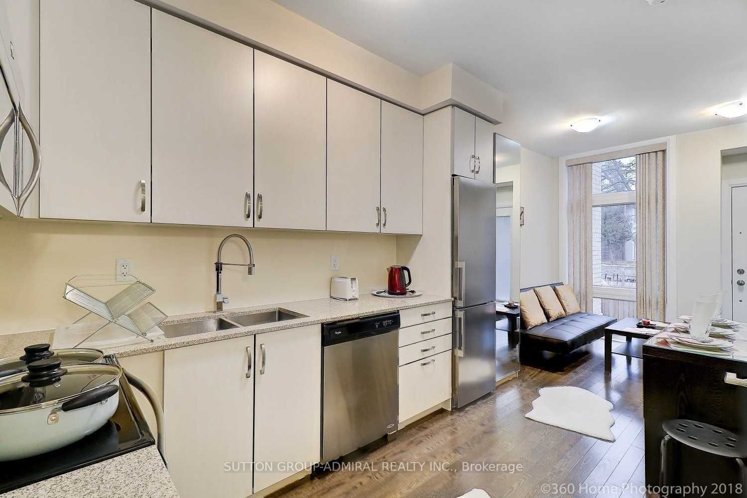 23 Eldora Avenue, #102