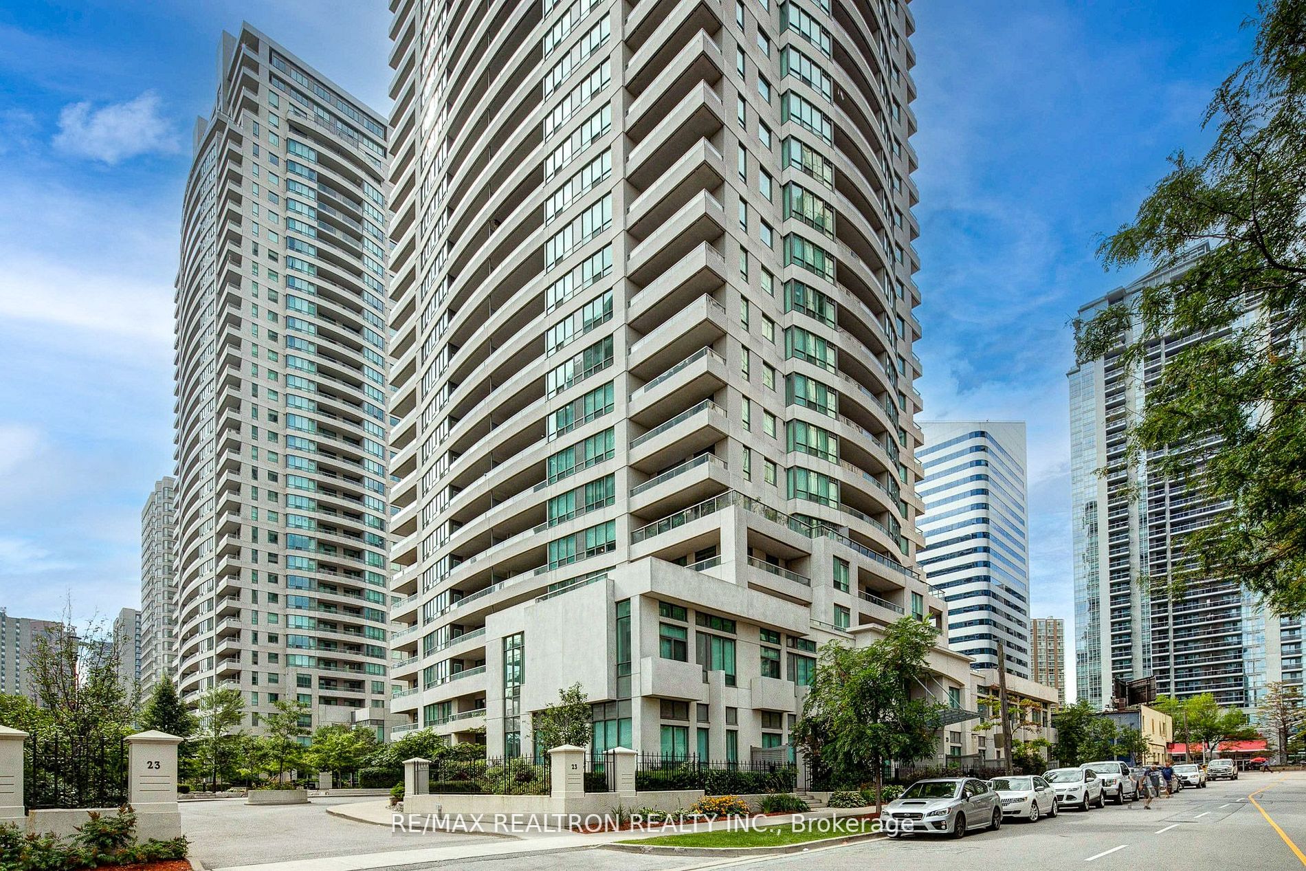 23 Hollywood Ave, #1708