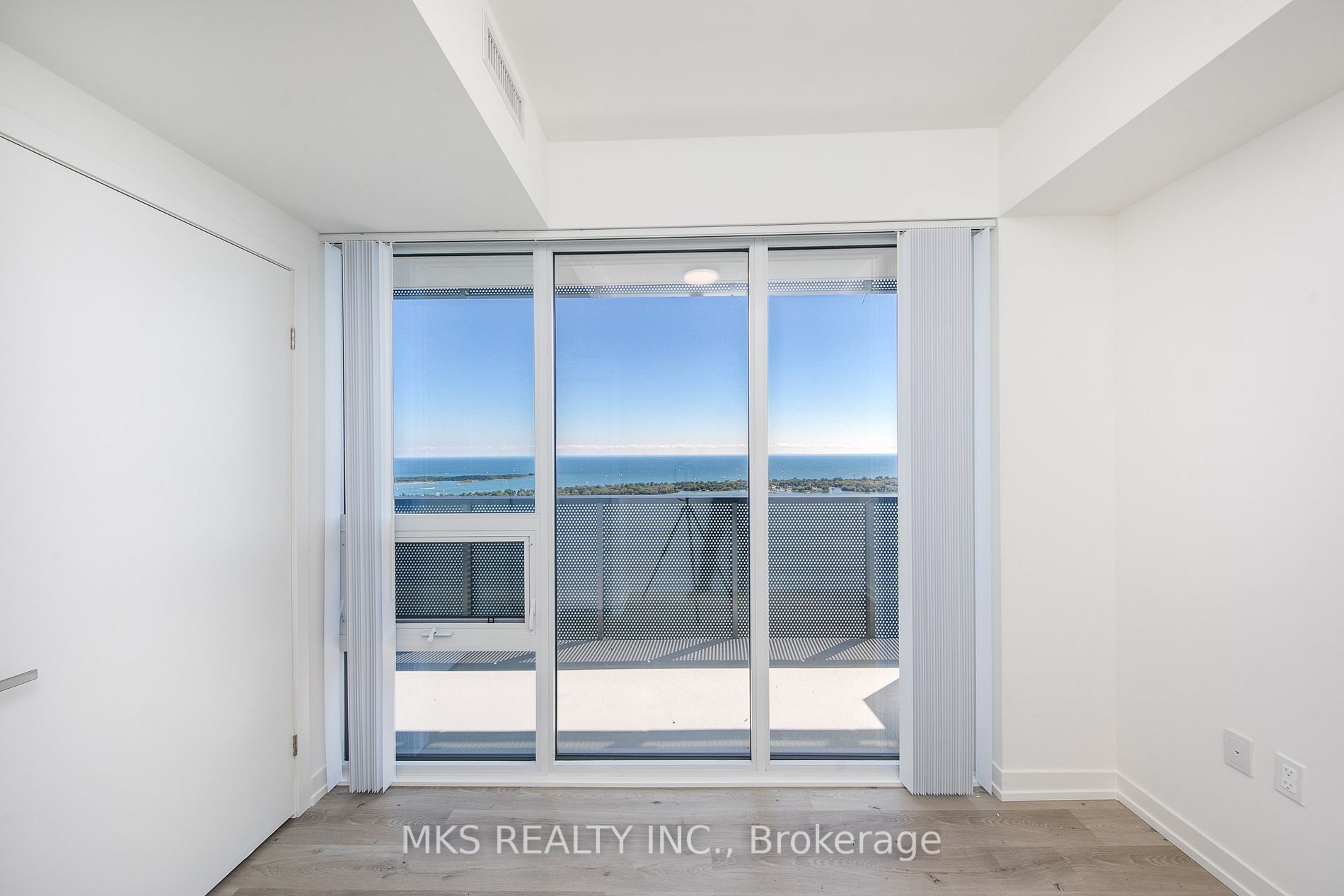 138 Downes St, #6606